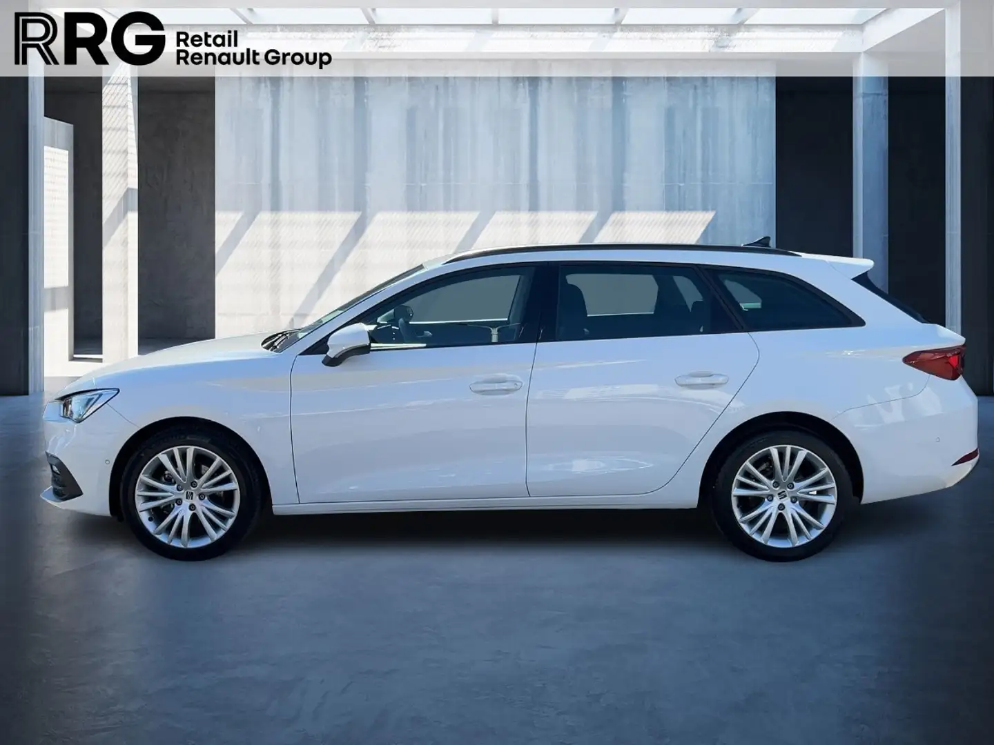 SEAT Leon Sportstourer 1.5 eTSI Style Weiß - 2