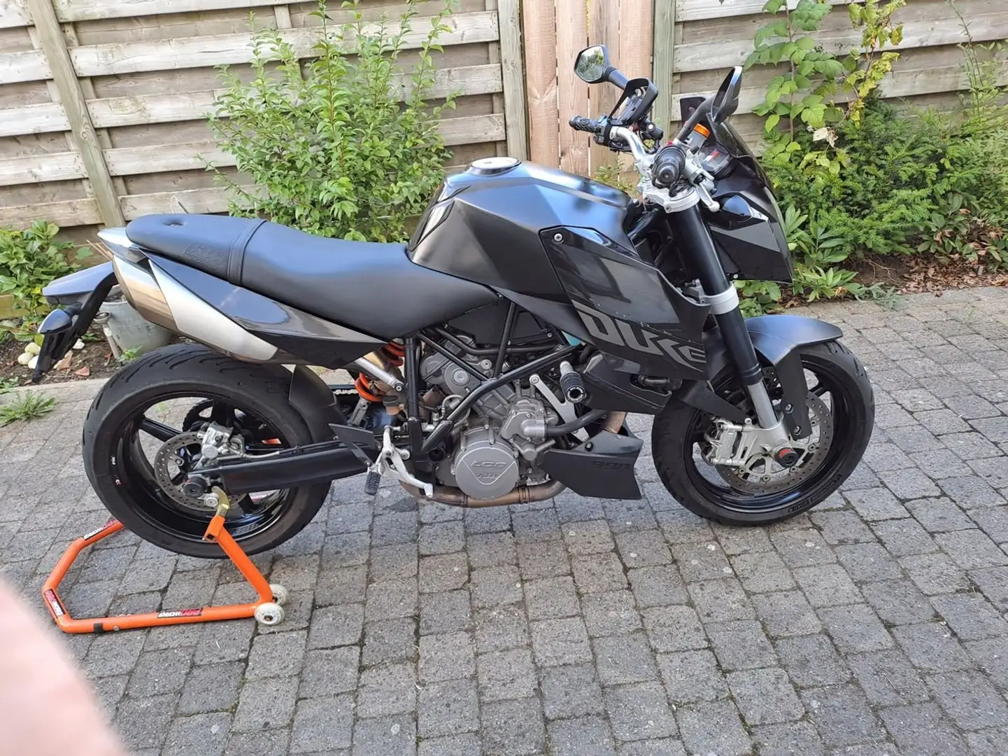 KTM 990 Super Duke Noir - 2