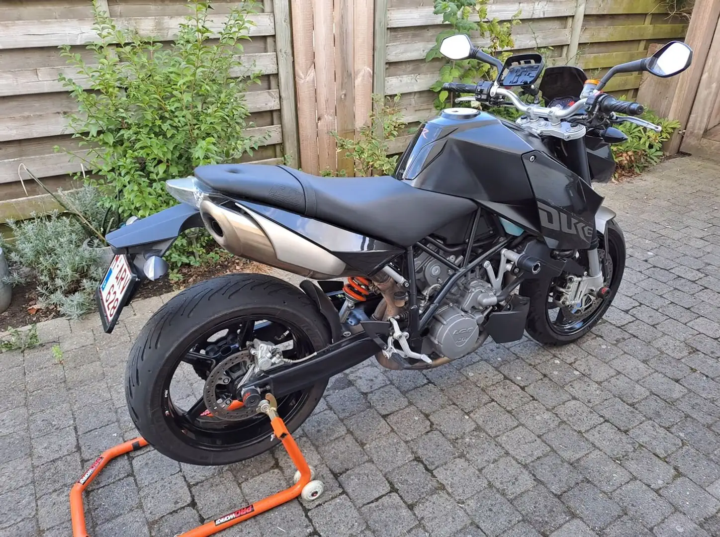 KTM 990 Super Duke Noir - 1