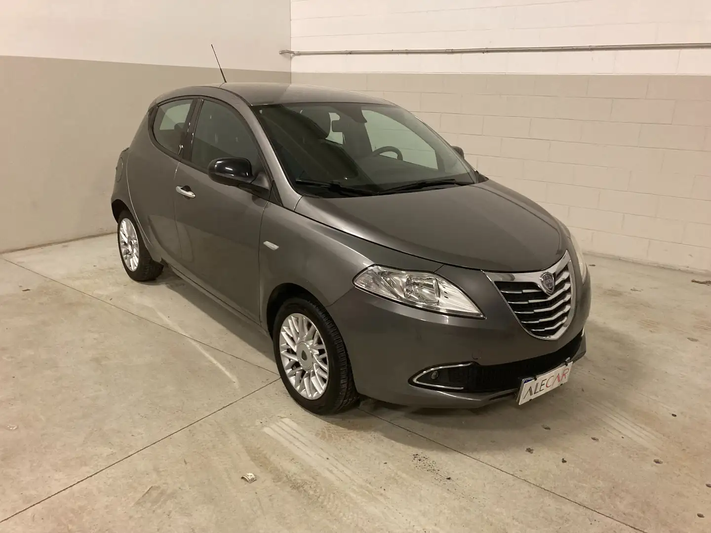 Lancia Ypsilon Ypsilon 1.3 mjt Gold s&s E5+ Grigio - 2