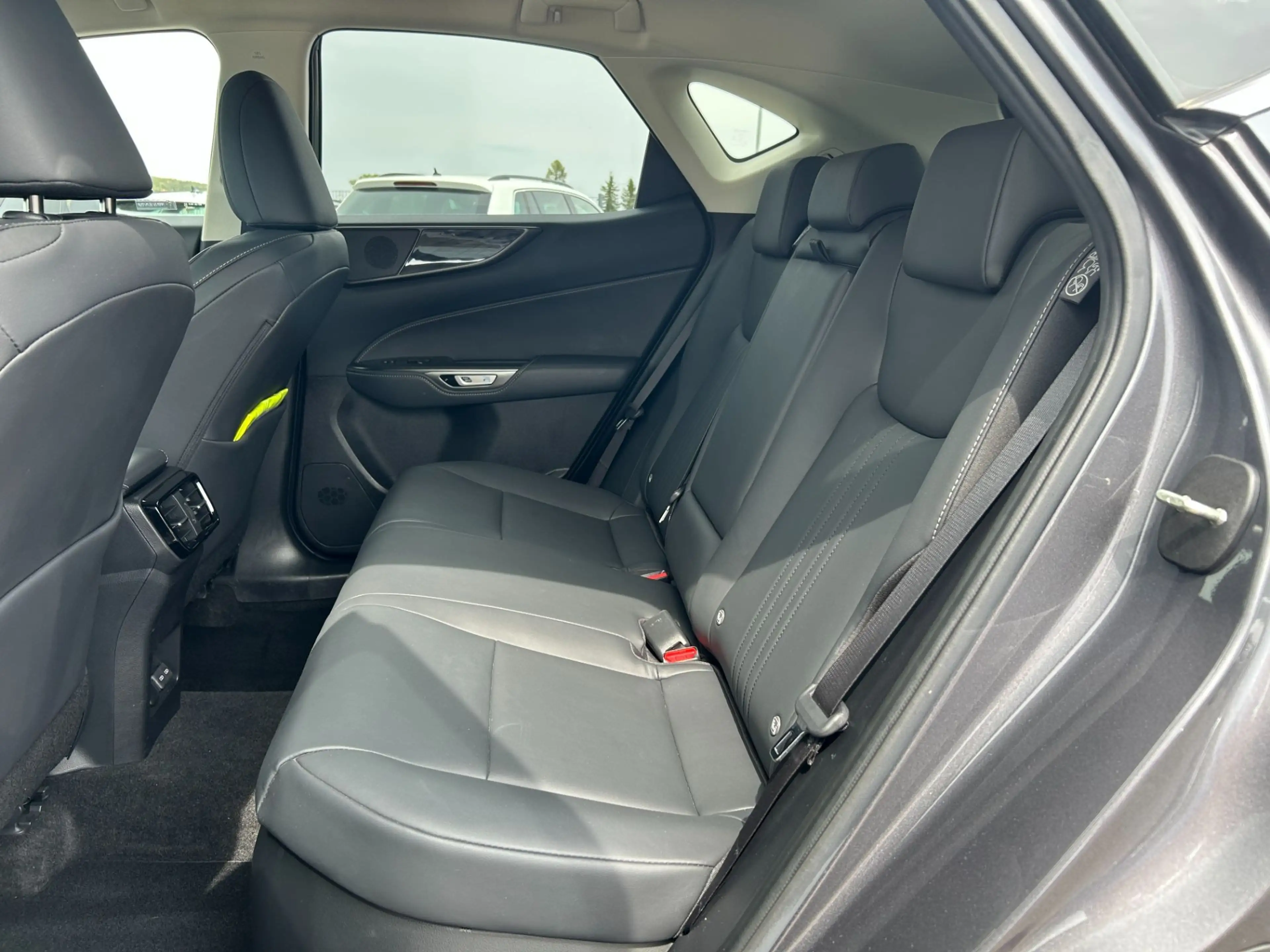 Lexus NX 350h Business Line Aut. — photo 10
