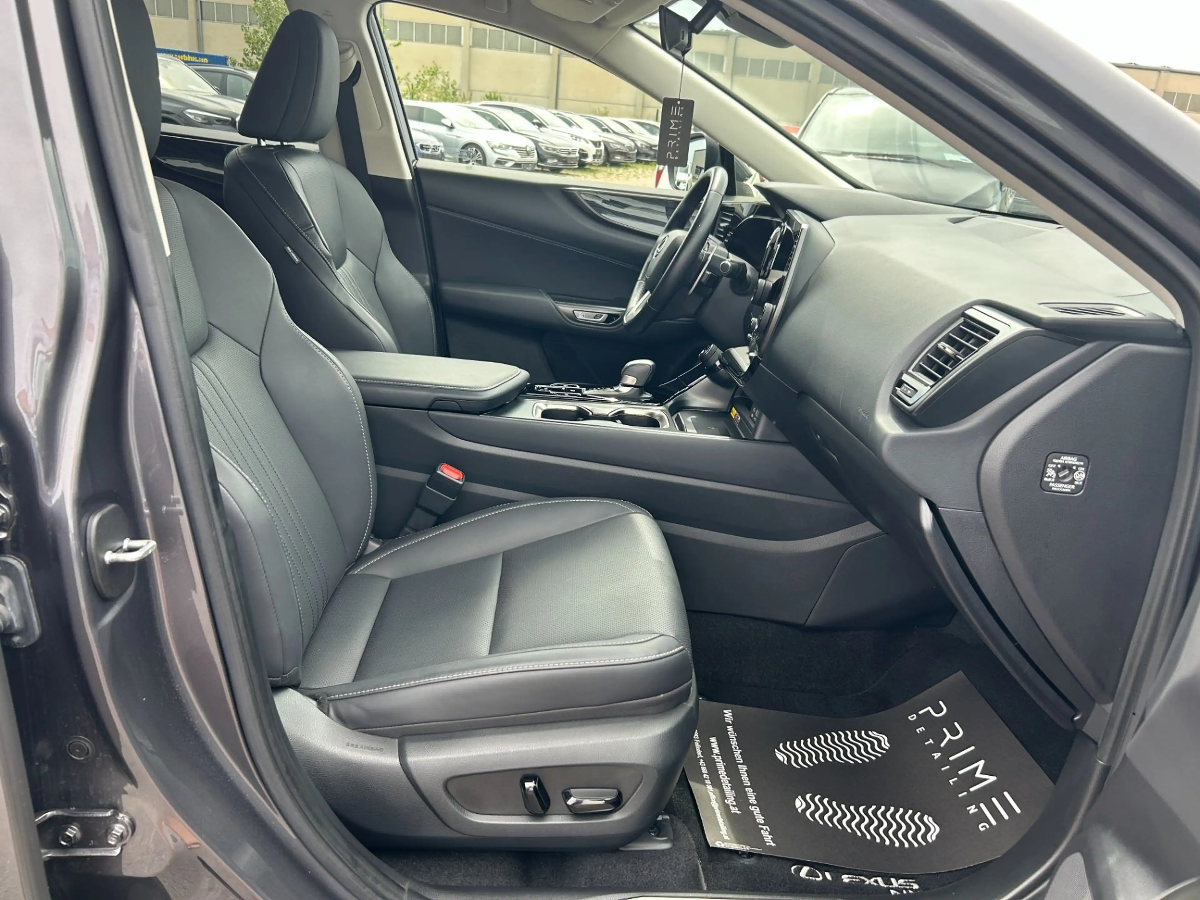 Lexus NX 350h Business Line Aut. — photo 12
