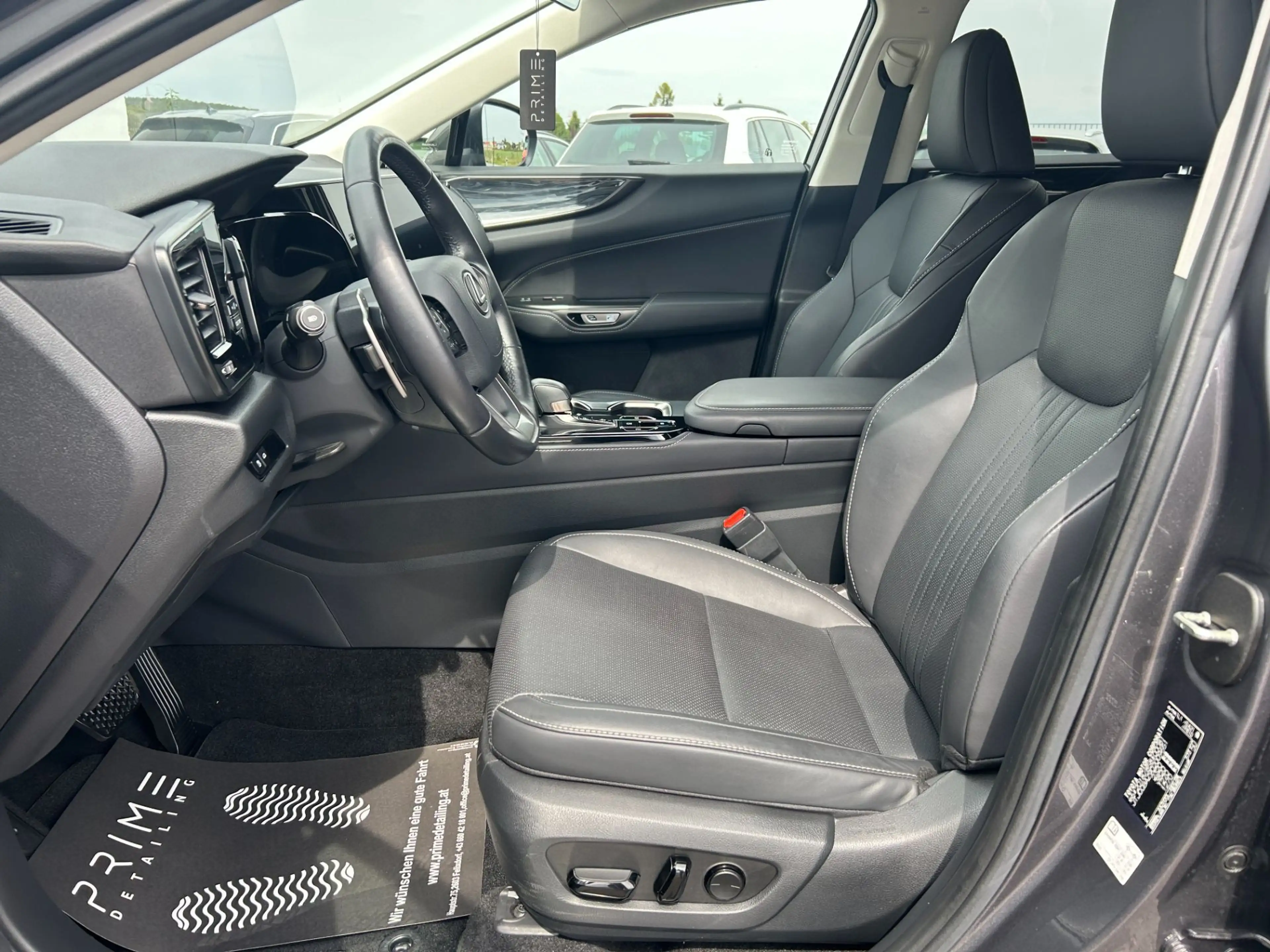 Lexus NX 350h Business Line Aut. — photo 9