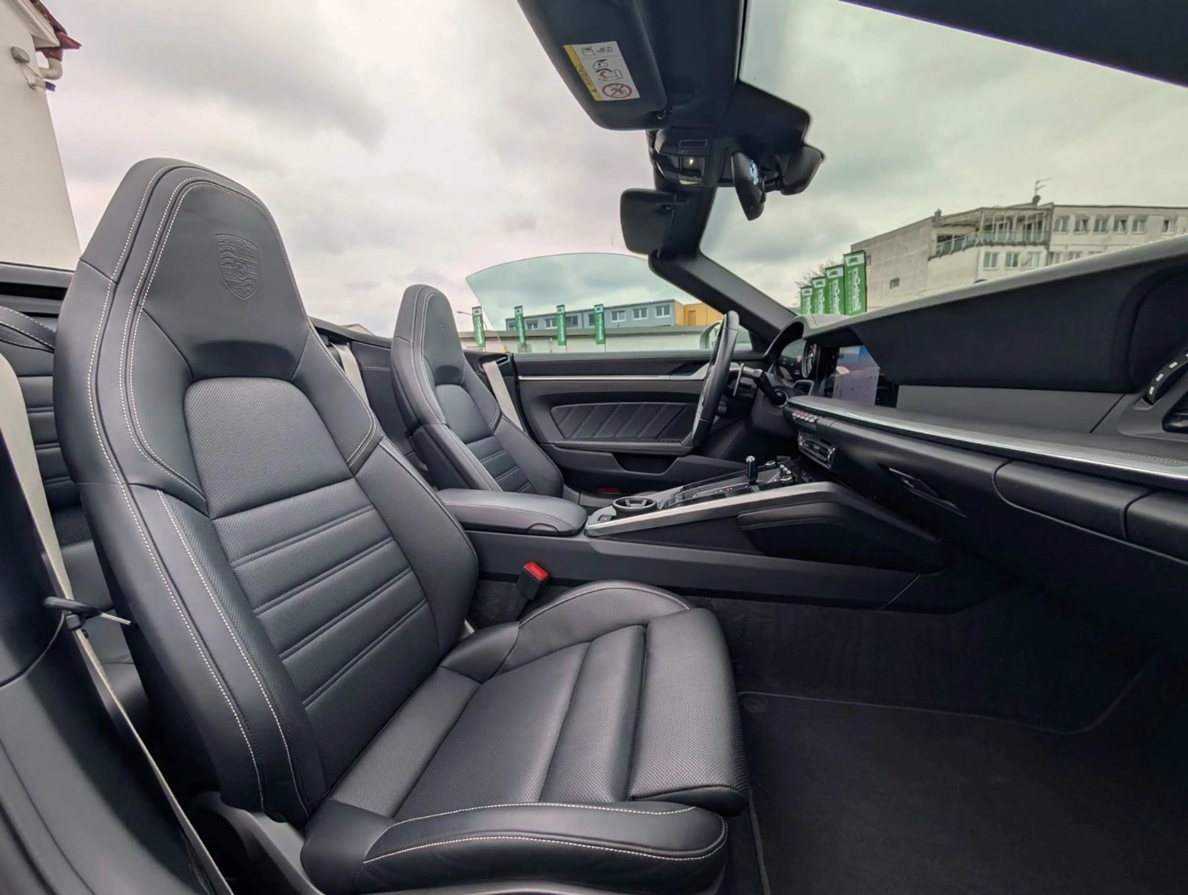 Porsche 992 911 Turbo *Cabrio*PDK*Assist*Exclusiv*360* — photo 8