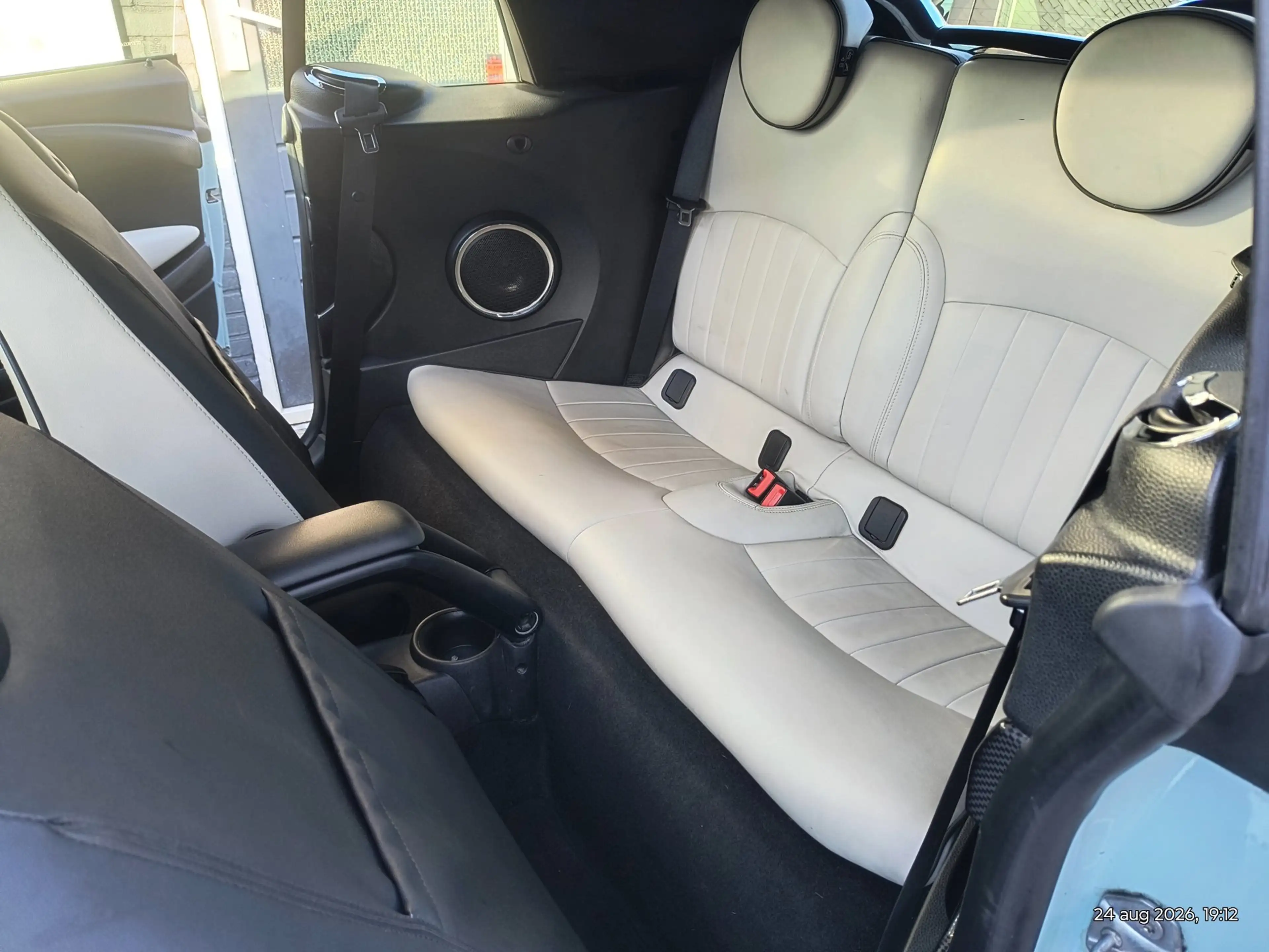 MINI Cooper S Cabrio 1.6 Chili Cabrio Automaat Grote beurt APK — photo 10