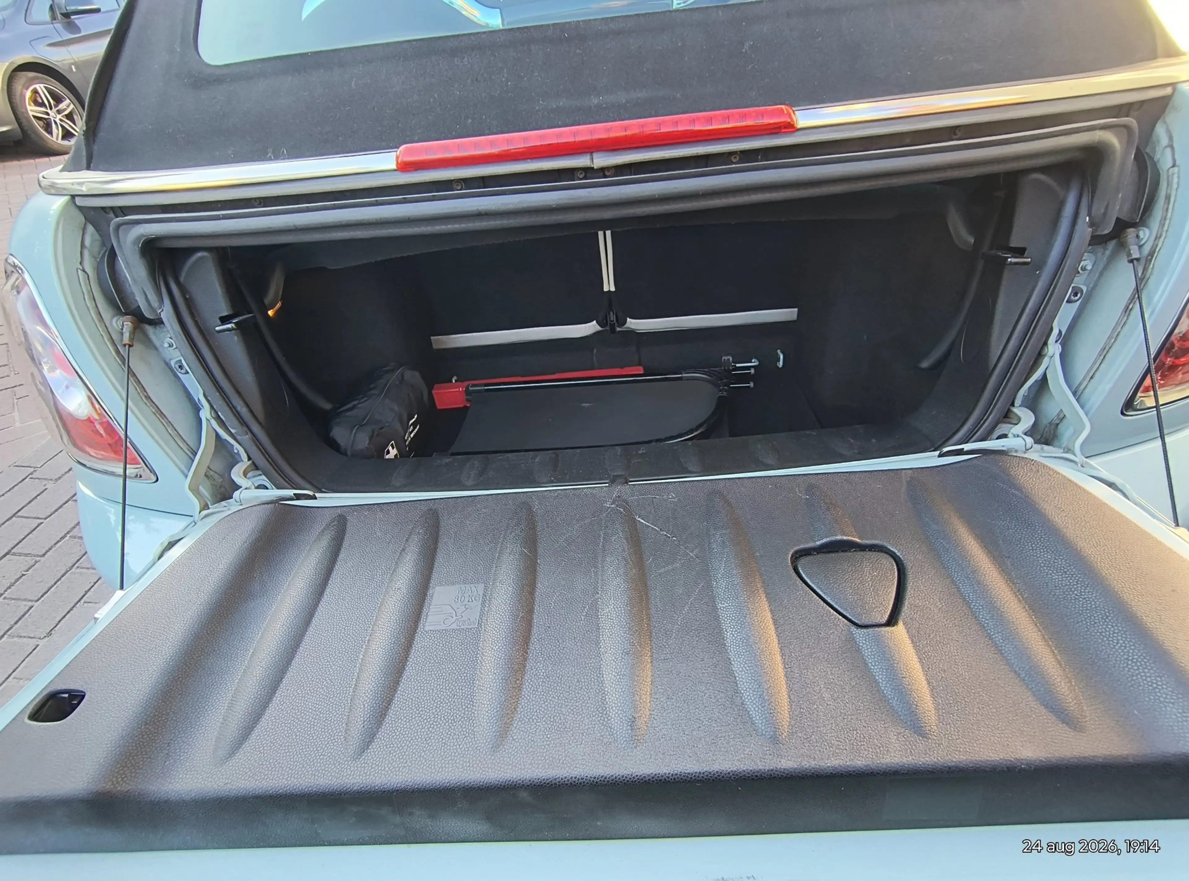 MINI Cooper S Cabrio 1.6 Chili Cabrio Automaat Grote beurt APK — photo 14