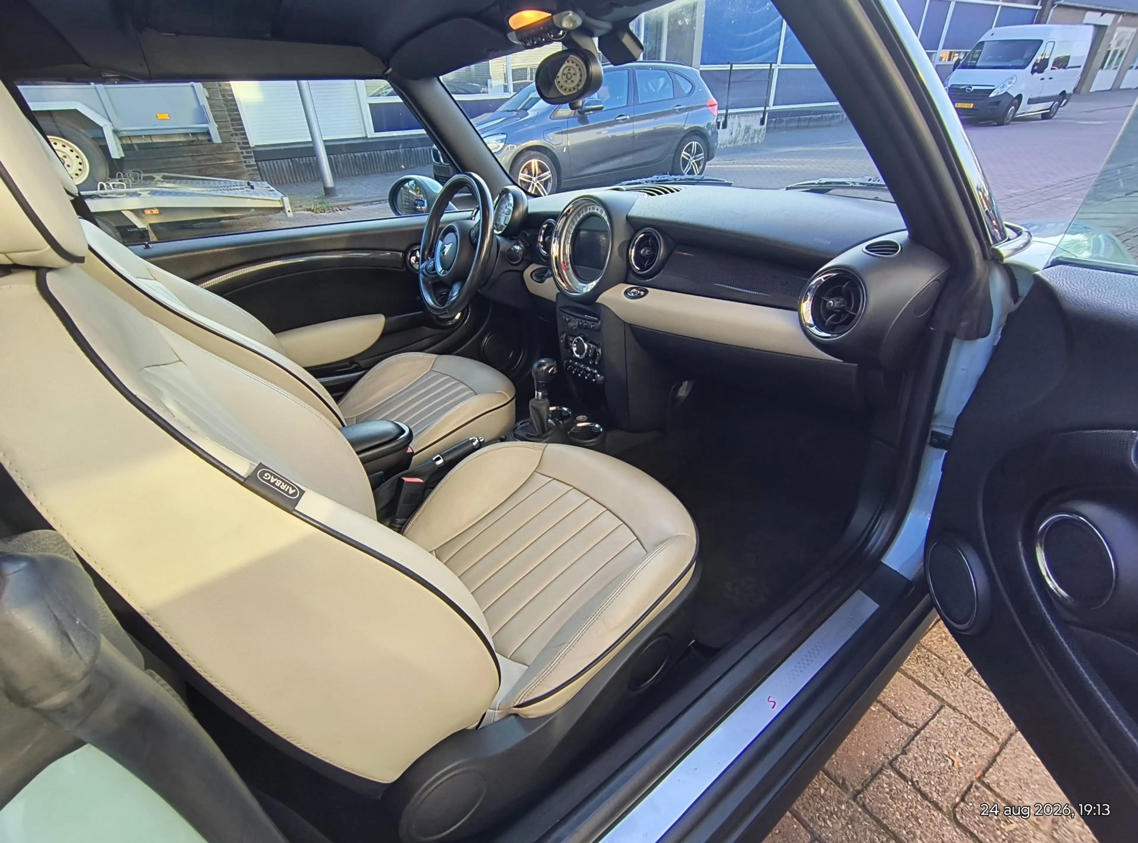 MINI Cooper S Cabrio 1.6 Chili Cabrio Automaat Grote beurt APK — photo 12