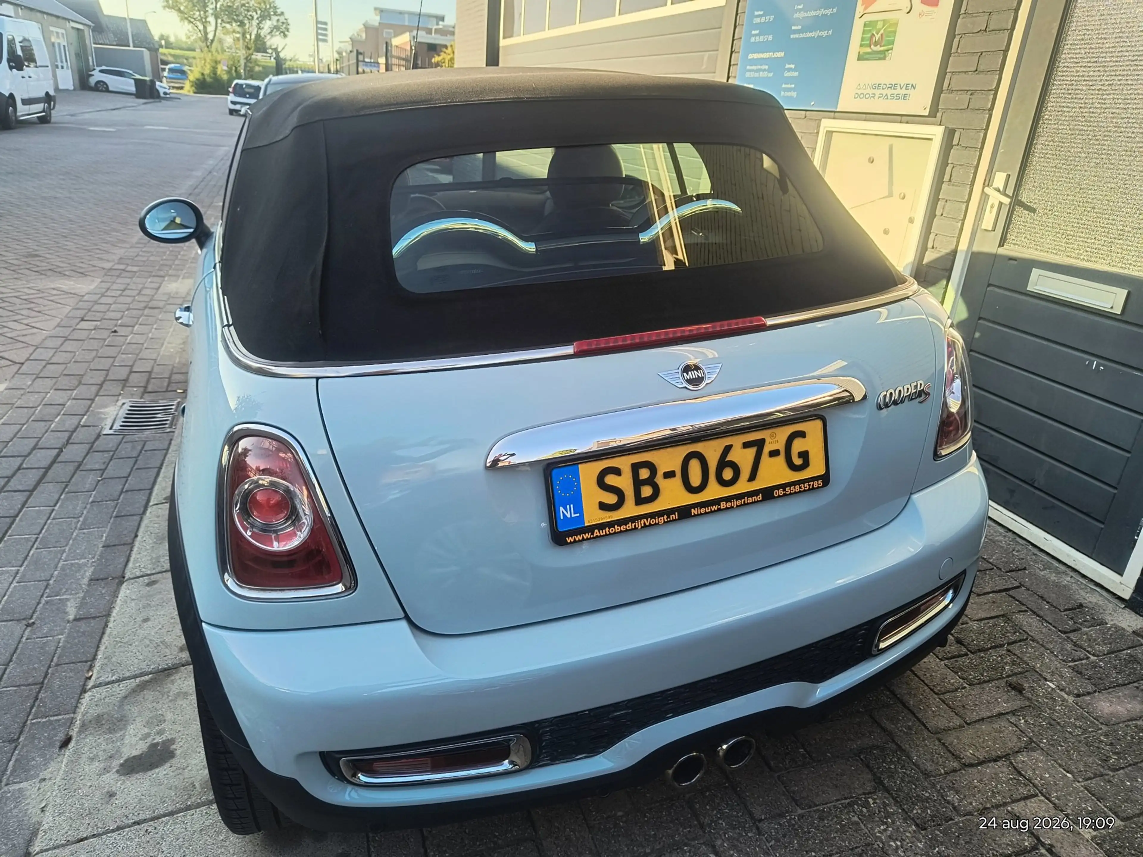 MINI Cooper S Cabrio 1.6 Chili Cabrio Automaat Grote beurt APK — photo 5