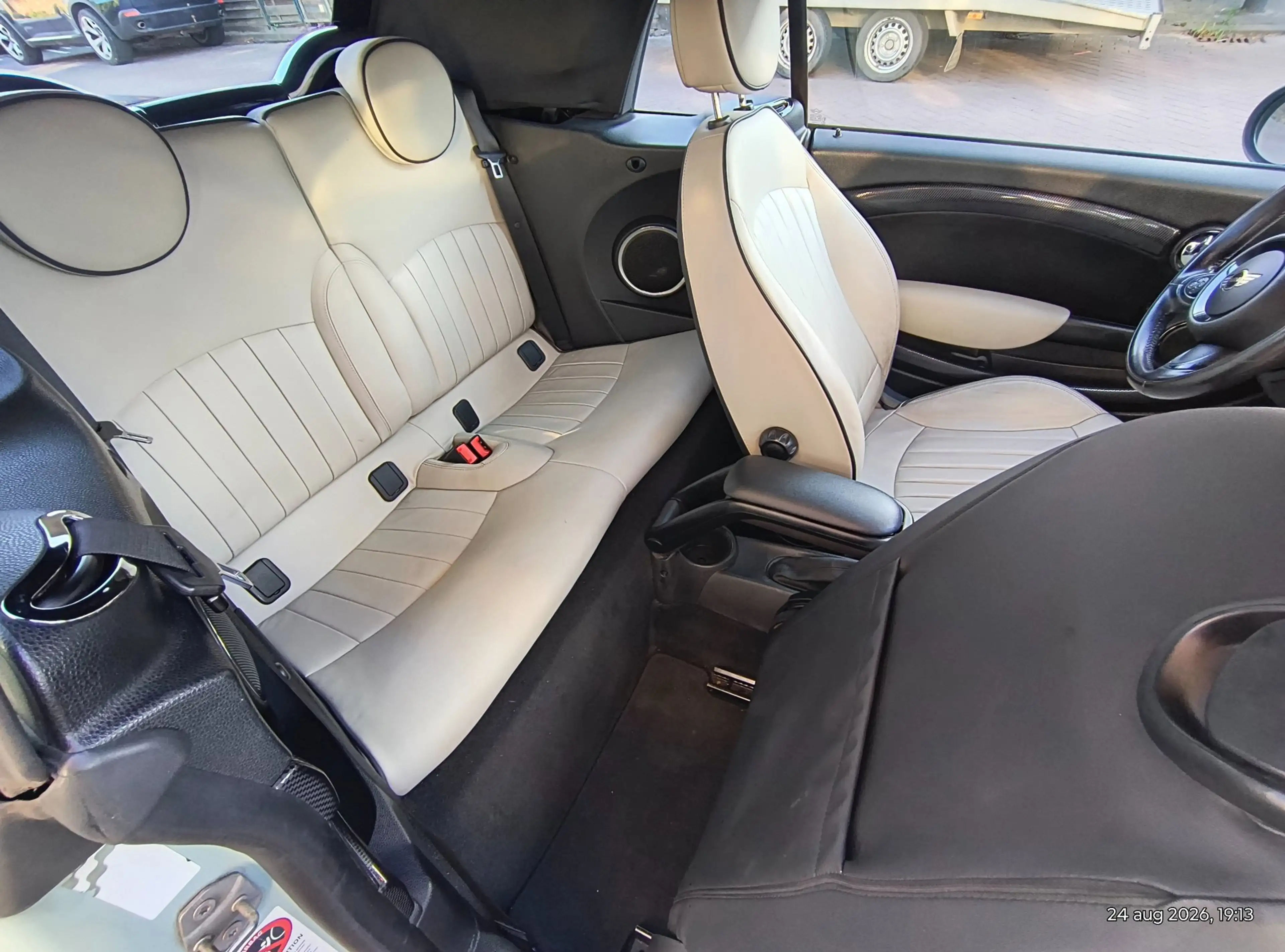 MINI Cooper S Cabrio 1.6 Chili Cabrio Automaat Grote beurt APK — photo 13