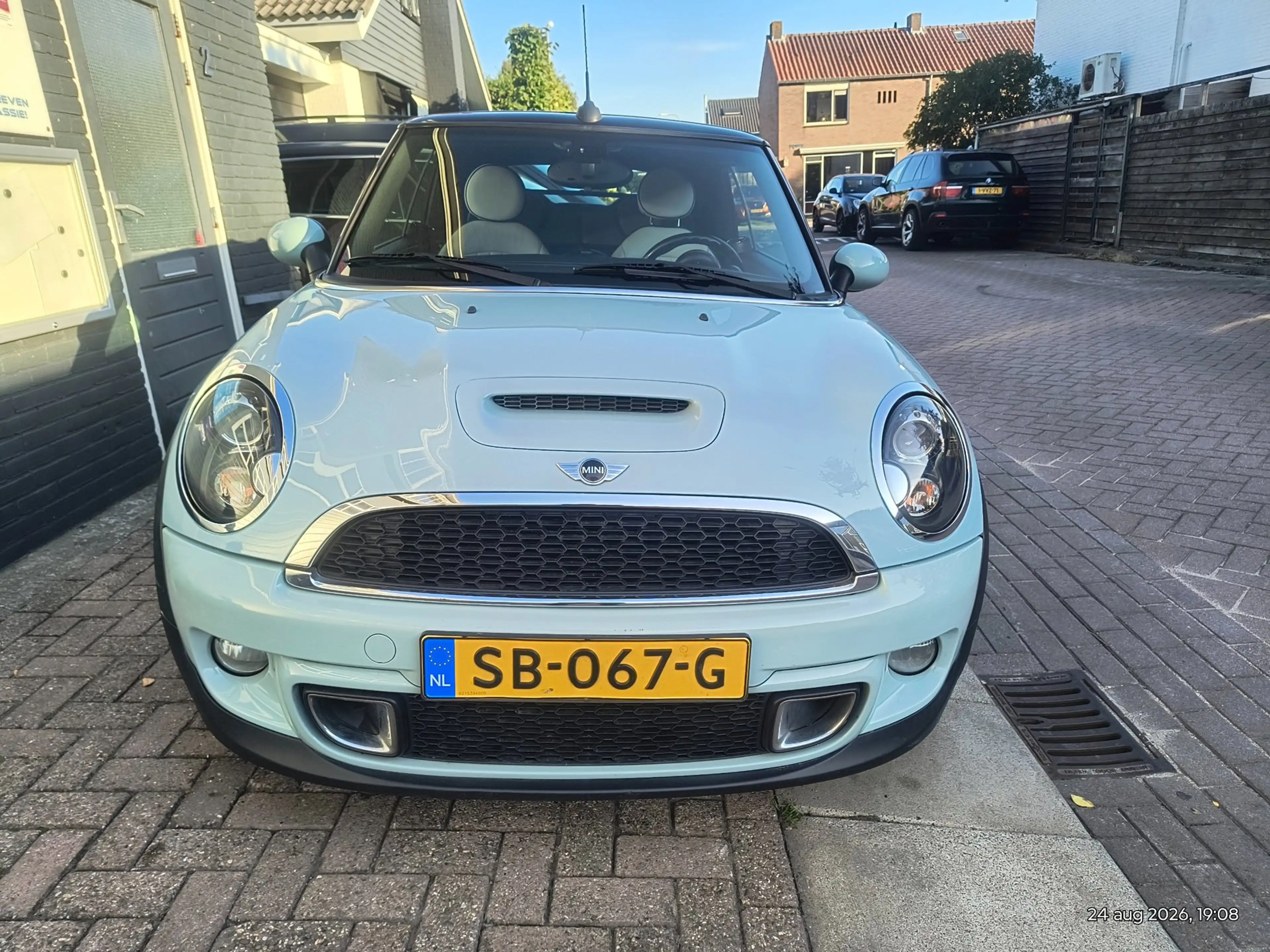 MINI Cooper S Cabrio 1.6 Chili Cabrio Automaat Grote beurt APK — photo 2