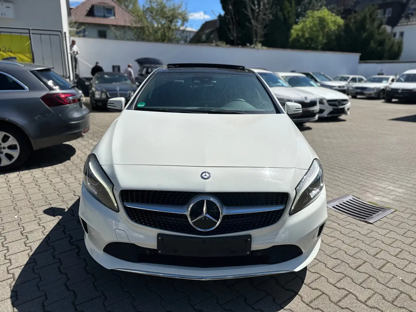 Mercedes-Benz A 200 CD Urban*EU6*Panorama*Leder*LED*Totwinkel*SpurAss Weiß - 2