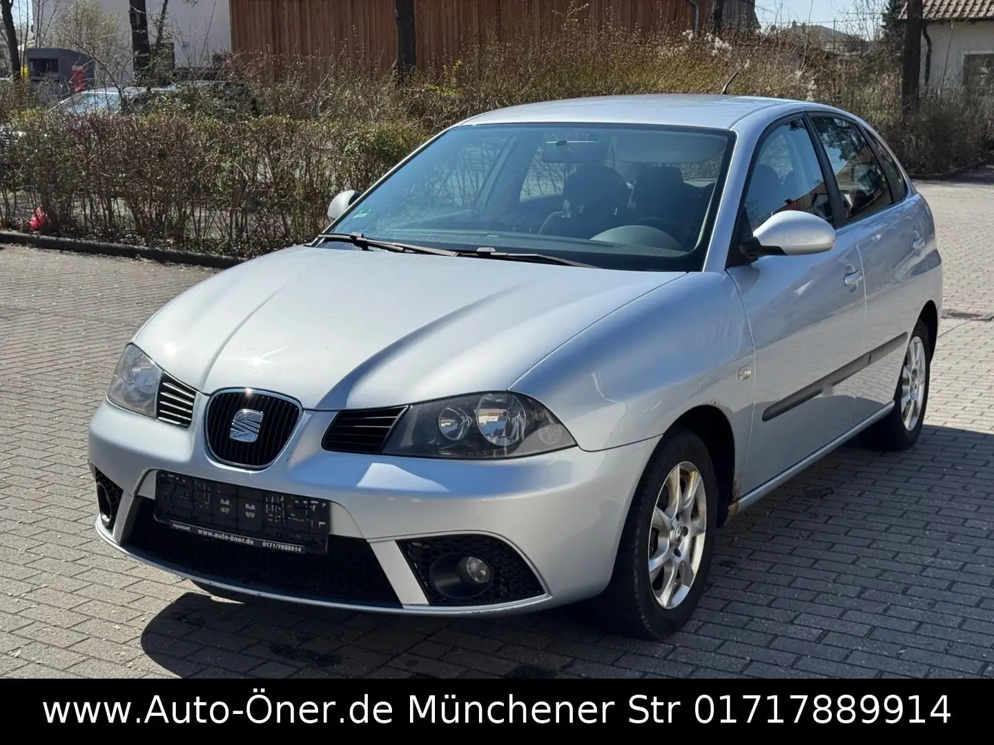 SEAT Ibiza 1.4 16V 63kW Sport Edition TÜV NEU Gris - 1