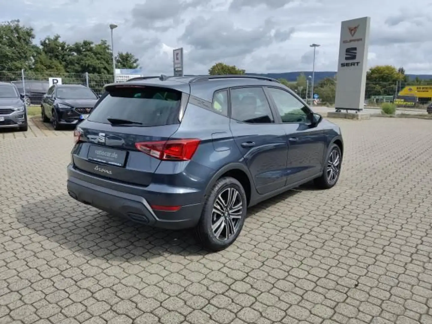 SEAT Arona ARONA ROAD EDITION 1.0 TSI DSG NAVI SITZH. EPH Grau - 2