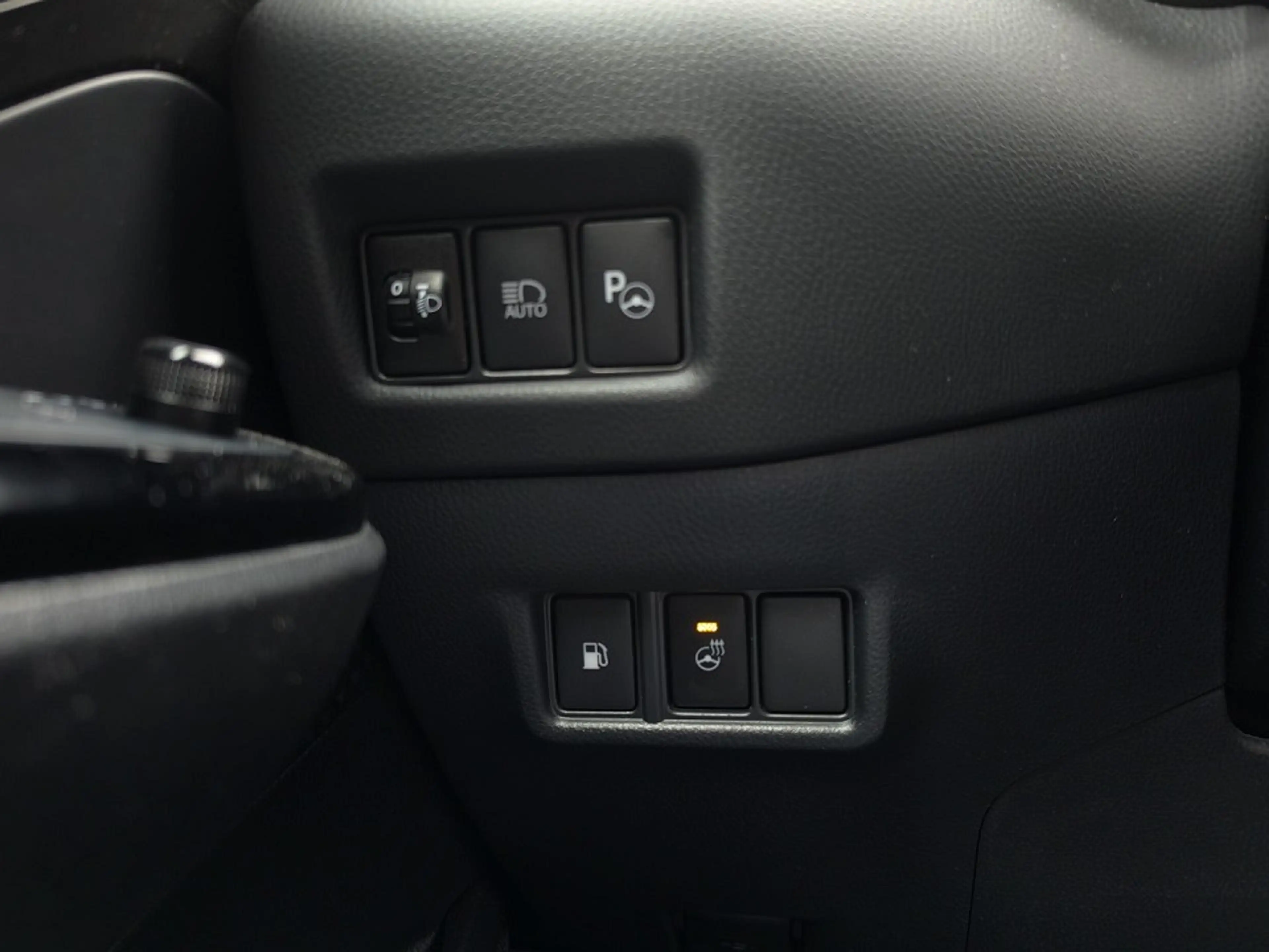 Toyota C-HR 1.8 Hybrid (122 PS) Team D — photo 11