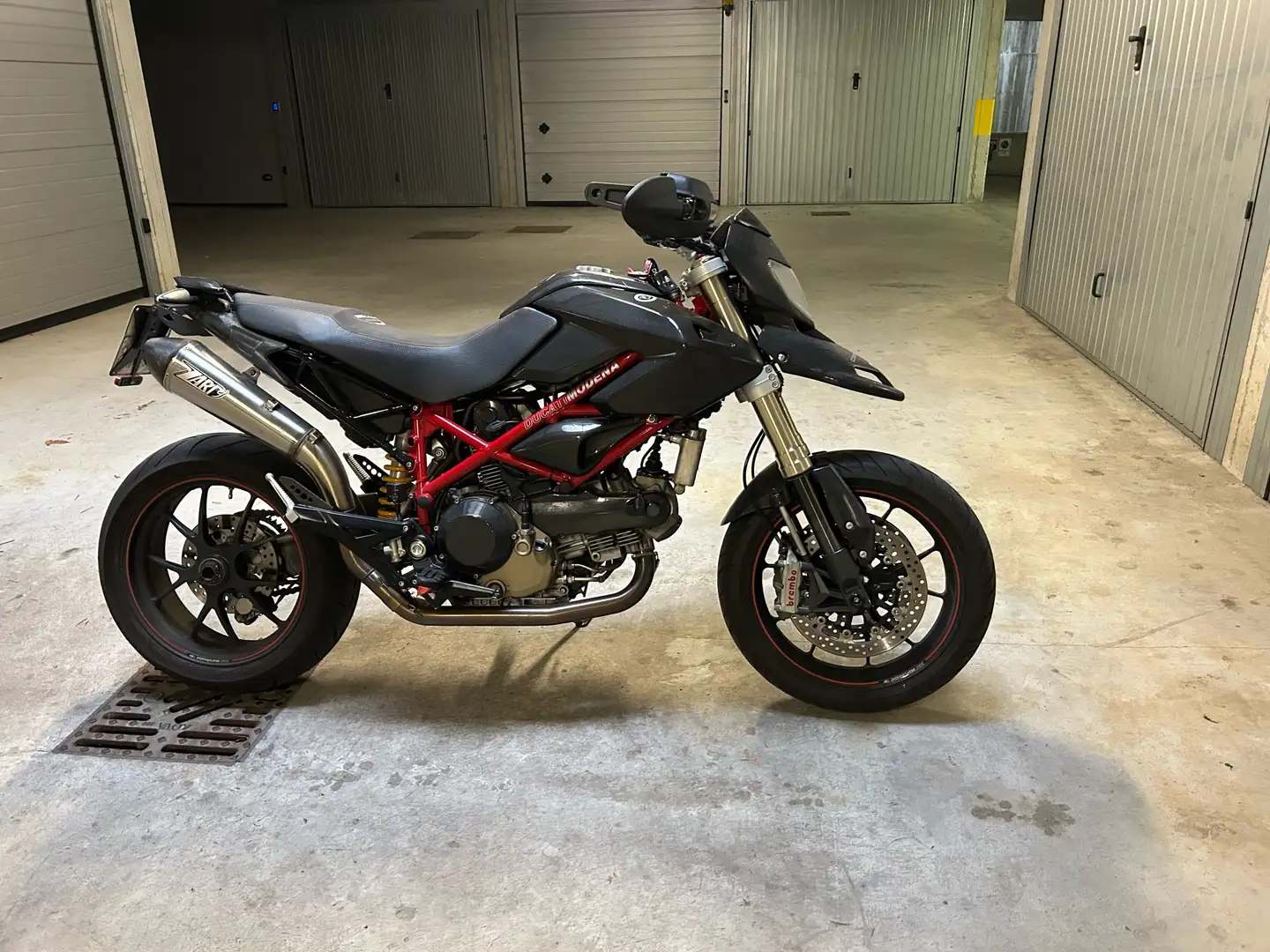 Ducati Hypermotard 1100 - 1
