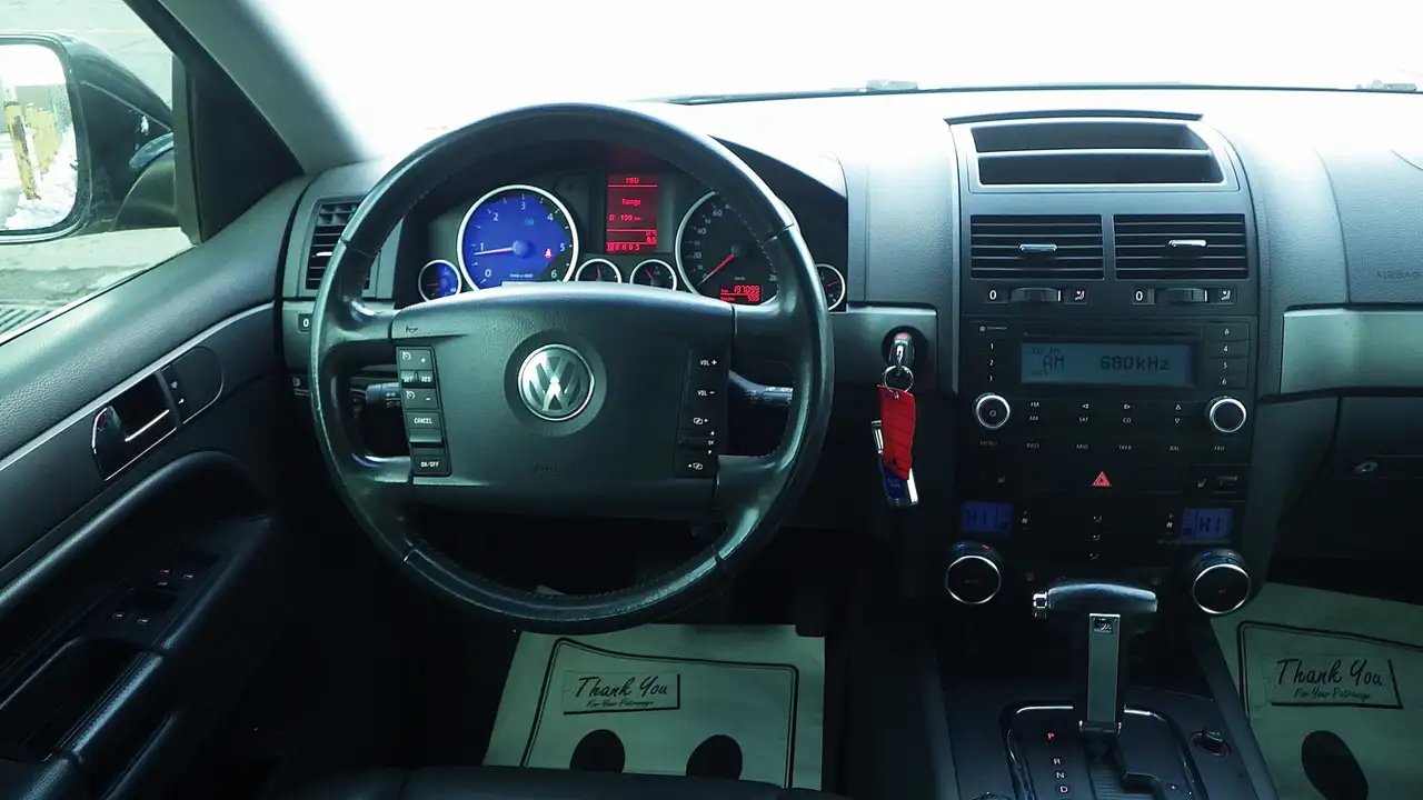 Volkswagen Touareg снимка Volkswagen Touareg