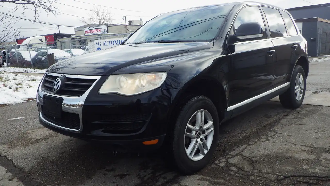 Volkswagen Touareg снимка Volkswagen Touareg