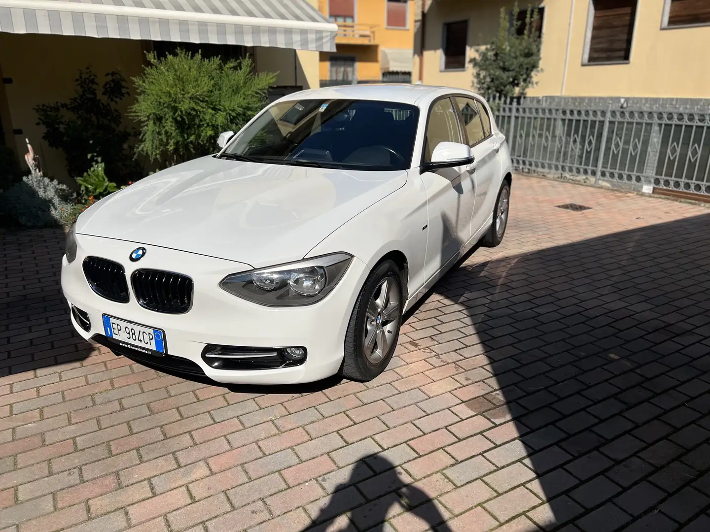 BMW 116 116d 5p Sport - 2