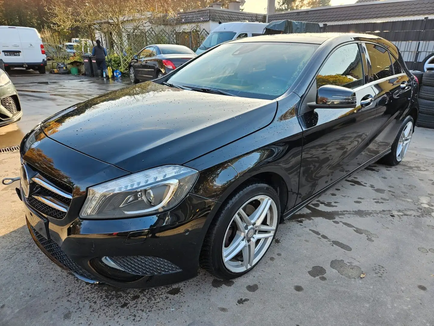 Mercedes-Benz A 200 A A 200 CDI BlueEfficiency Motorschaden!!! Nero - 1