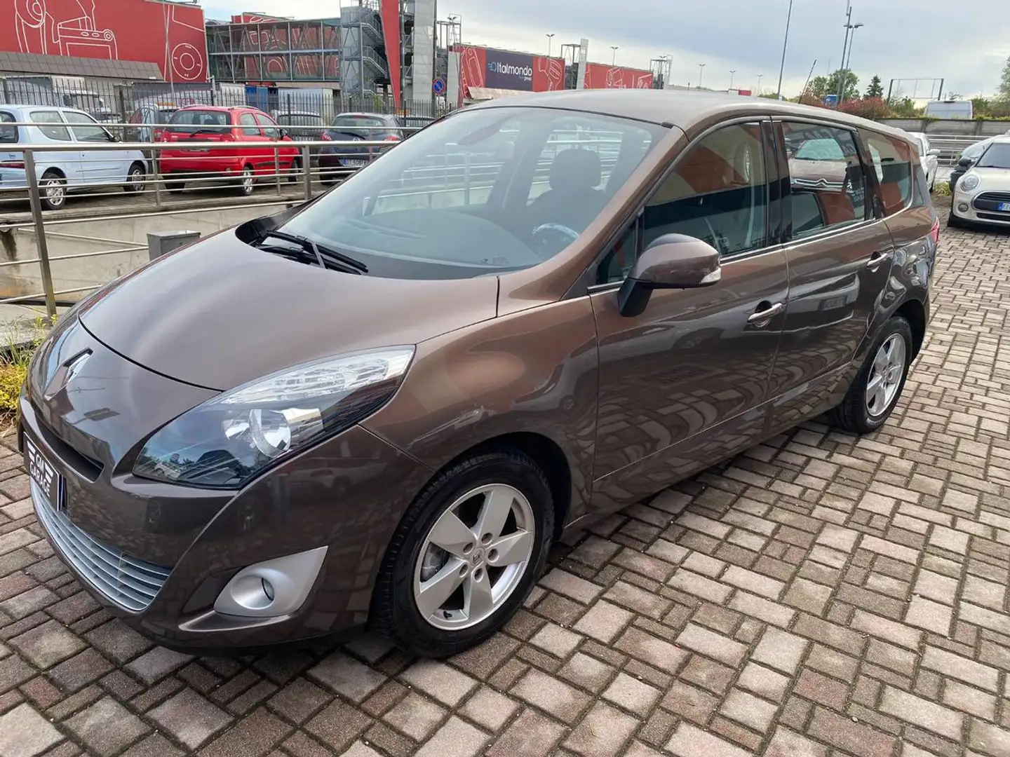Renault Scenic 1.4 16V TCE Dynamique Bronzo - 1