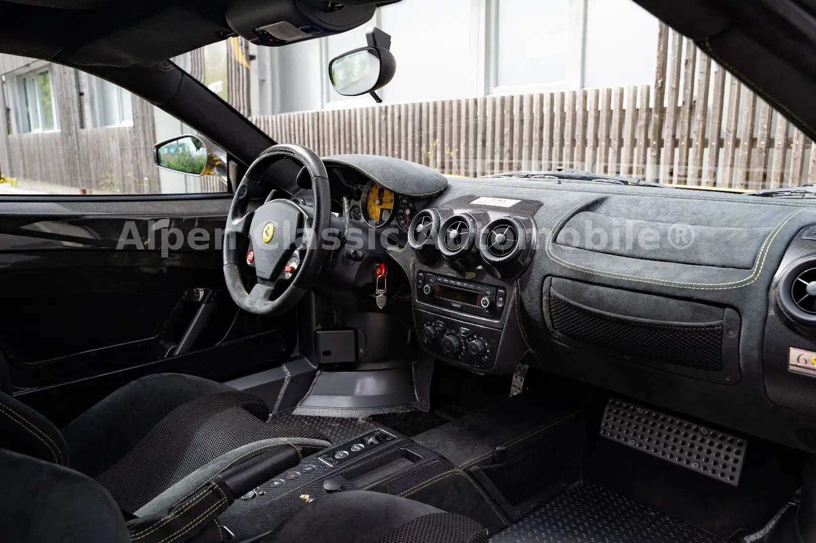Ferrari F430 Scuderia F1 Carbon Klappen dt. Fahrzeug Jaune - 2