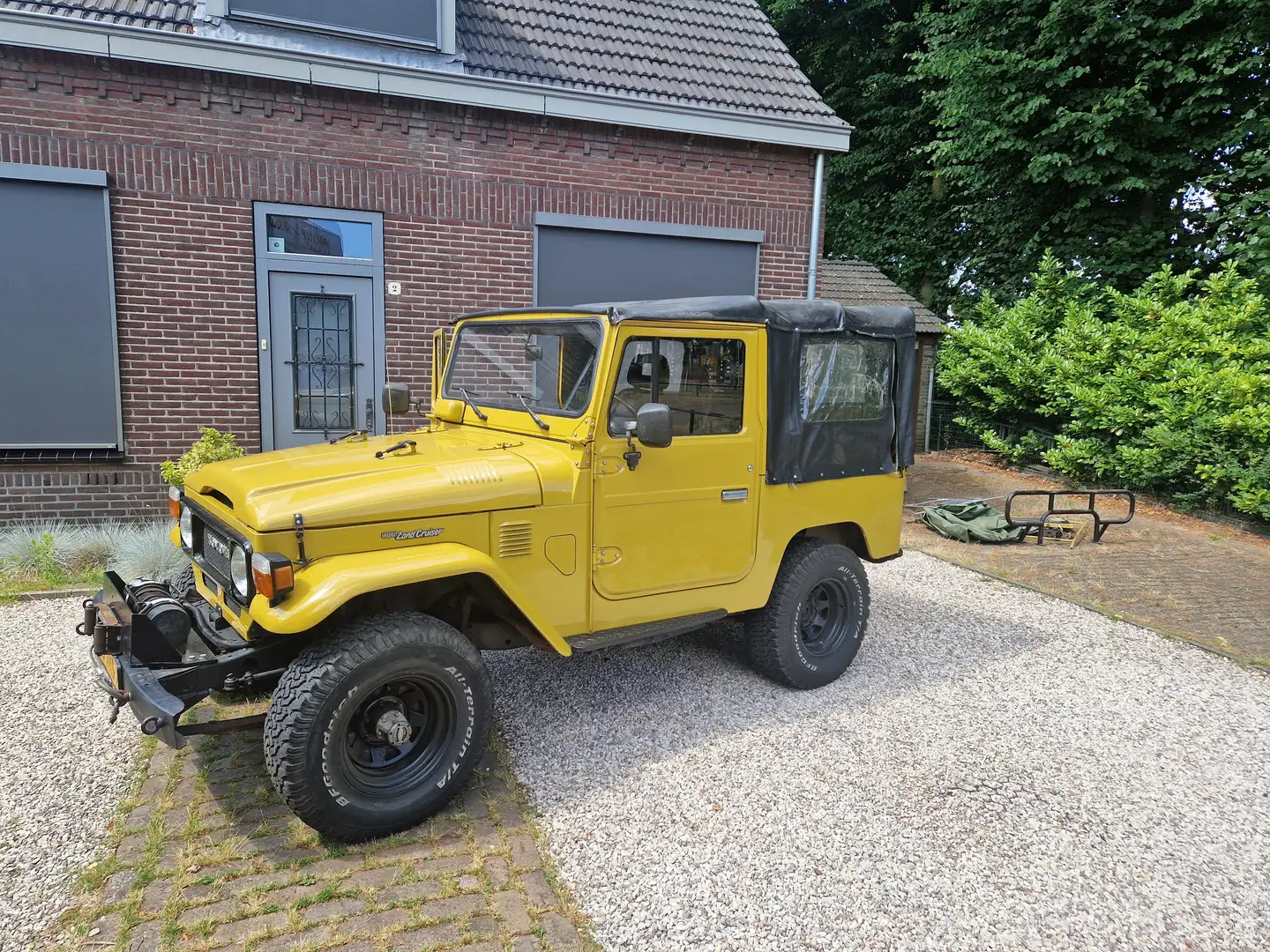 Toyota FJ40 FJ40 Yellow - 2