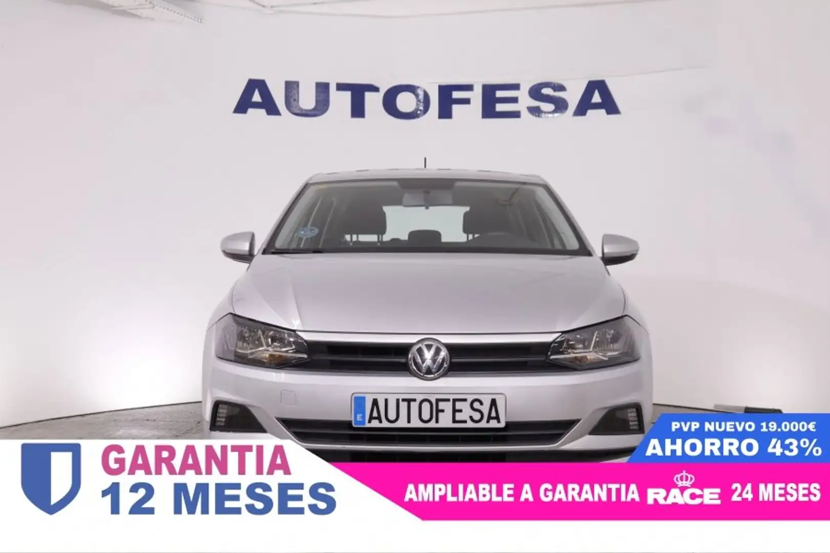 Volkswagen Polo 1.0 TSI UNITED 80CV 5P Gris - 2