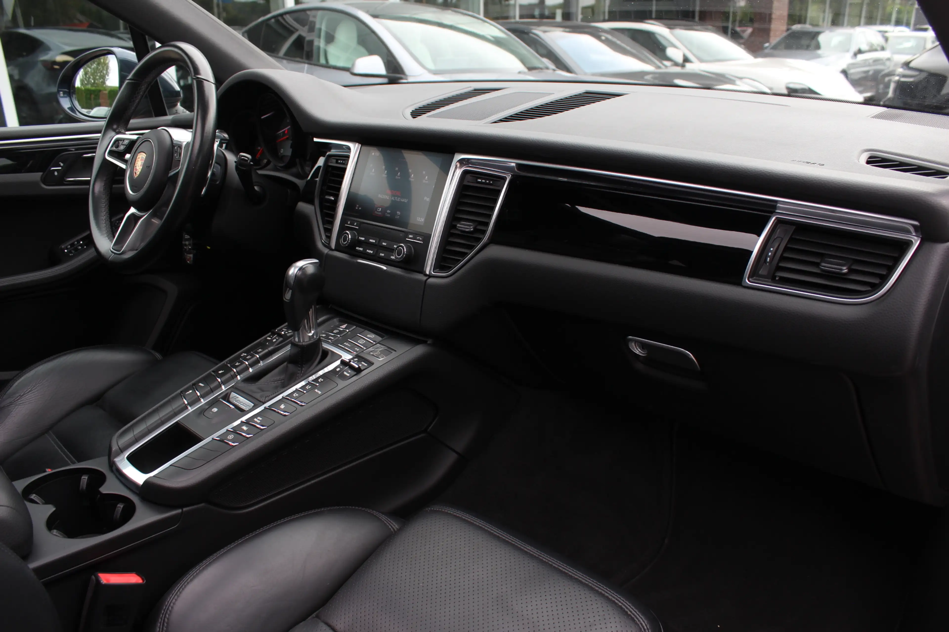 Porsche Macan 3.0 D S / Panoramadak / Adaptieve Stoelen / Parkee — photo 13