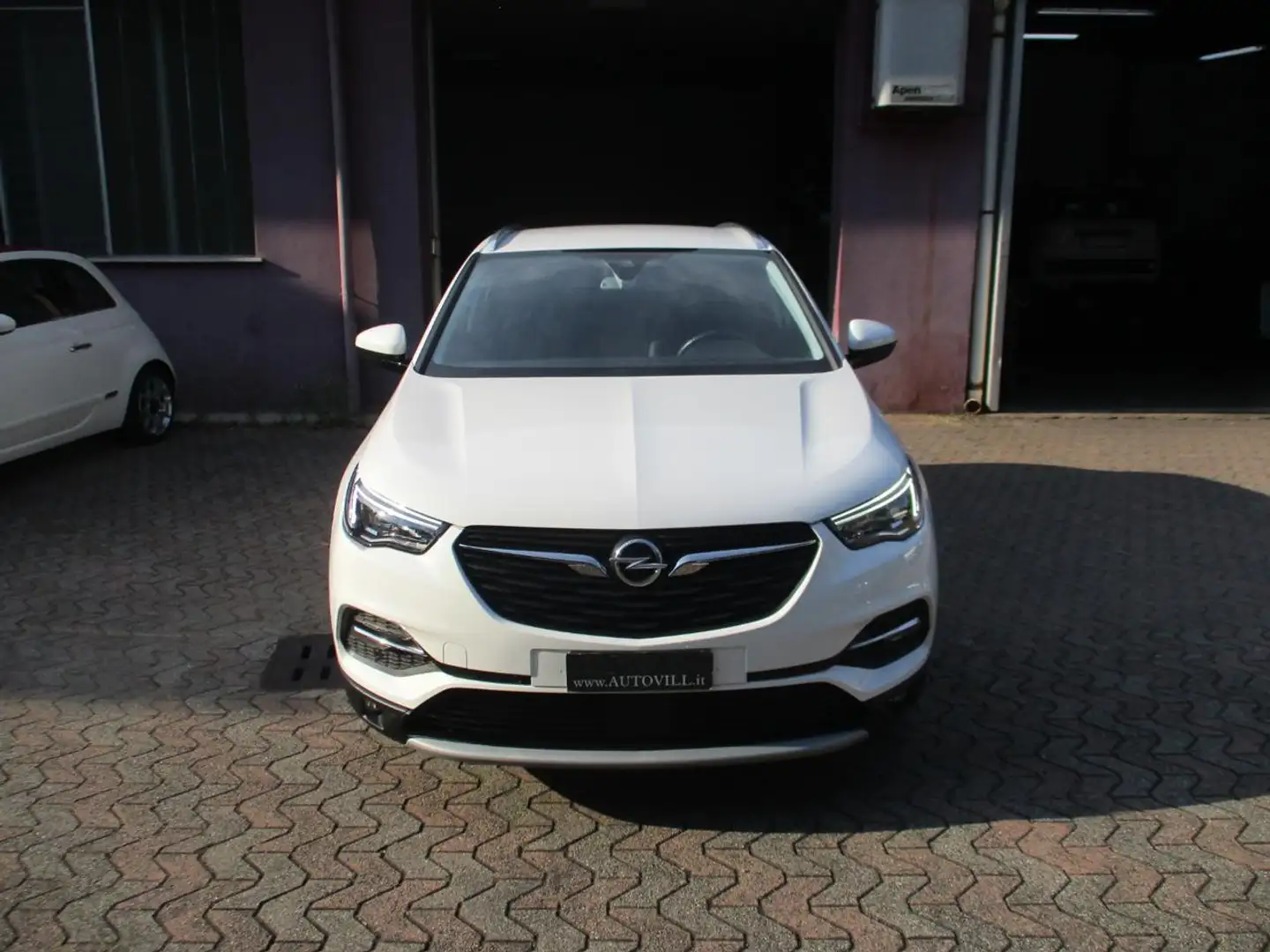 Opel Grandland X 1.5 diesel Ecotec Start&Stop AT8 Ultimate Weiß - 1