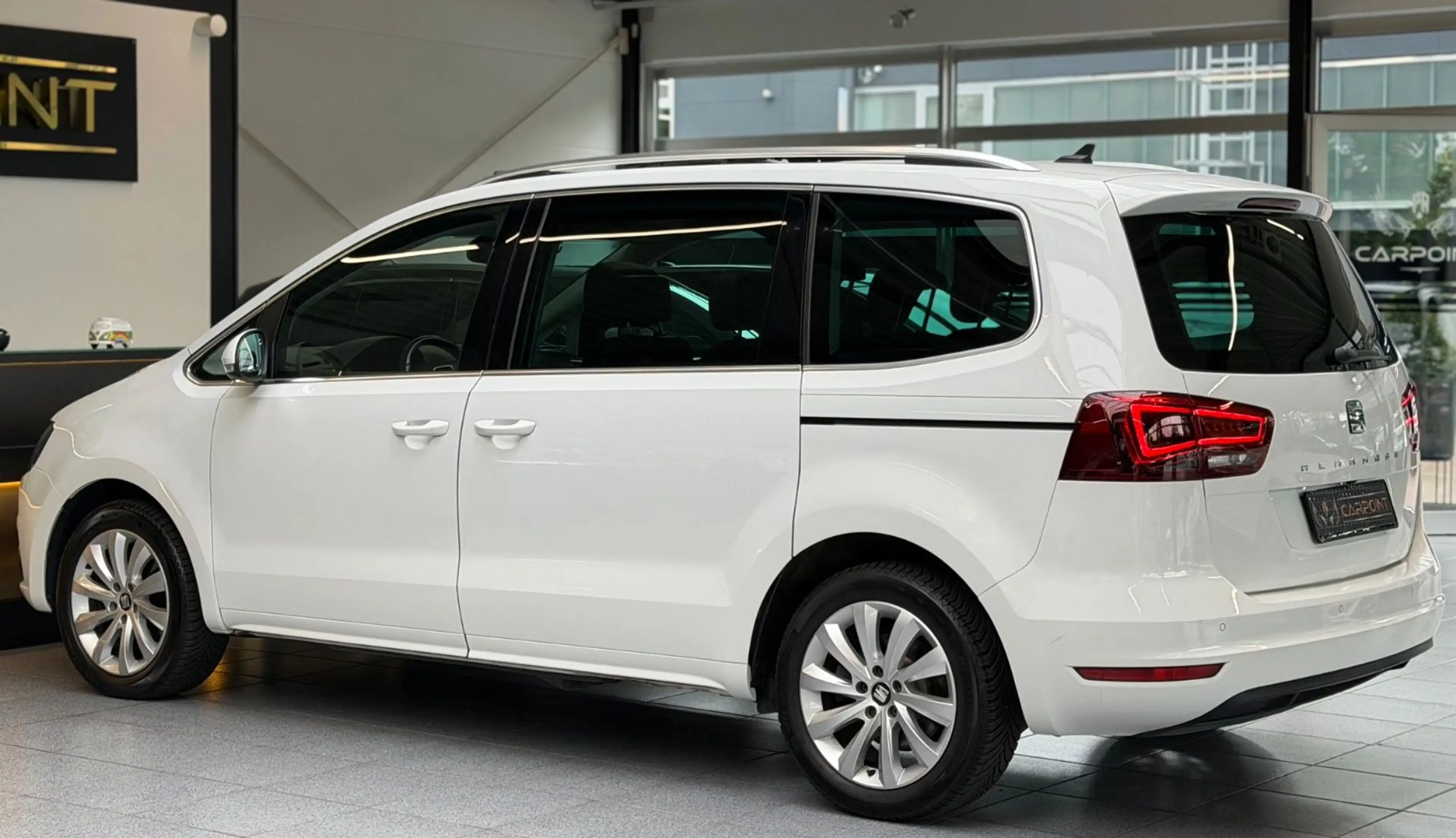 SEAT Alhambra Style 1,4 TSI Pano/Leder/AHK/CAM — photo 7