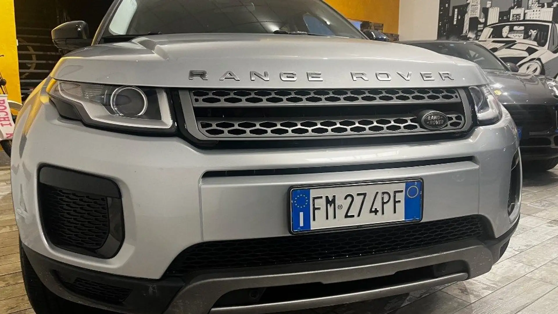 Land Rover Range Rover Evoque 2.0 TD4 150 CV 5p. SE Argent - 2