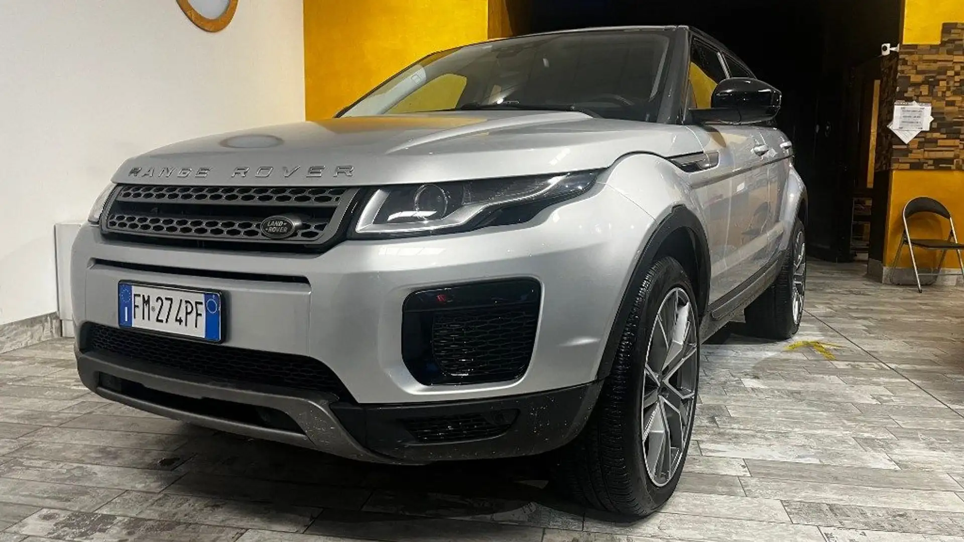 Land Rover Range Rover Evoque 2.0 TD4 150 CV 5p. SE Argent - 1