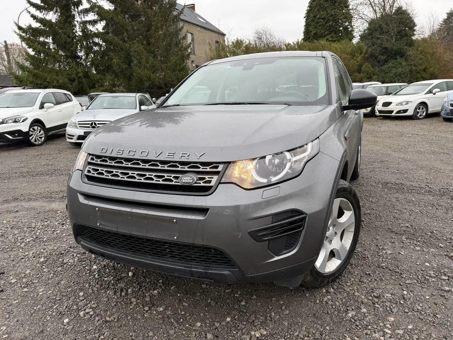 Land Rover Discovery Sport Discovery Sport 2.0 TD4 HSE (EU6d-TEMP) Grijs - 2