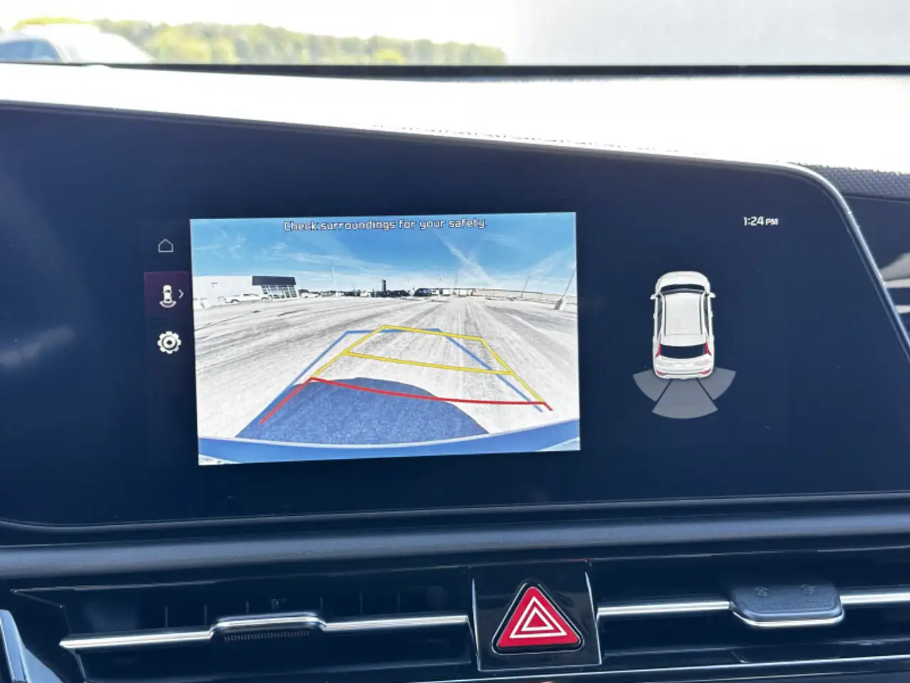 Kia Niro снимка Kia Niro