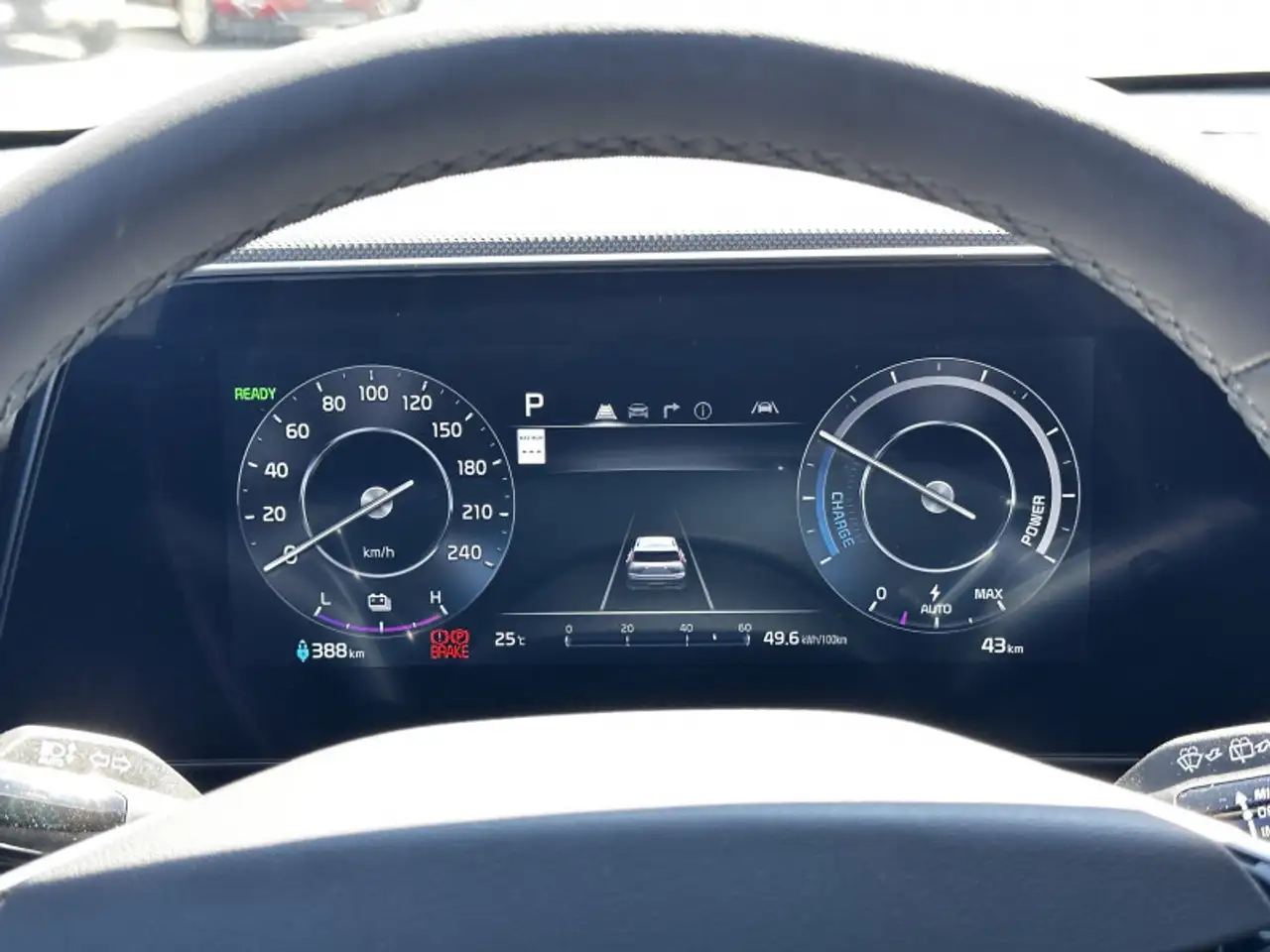 Kia Niro снимка Kia Niro