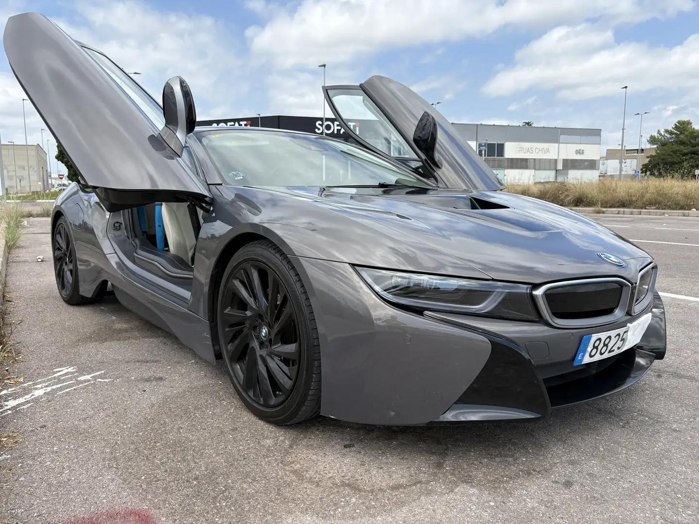 BMW i8 full equip - 1