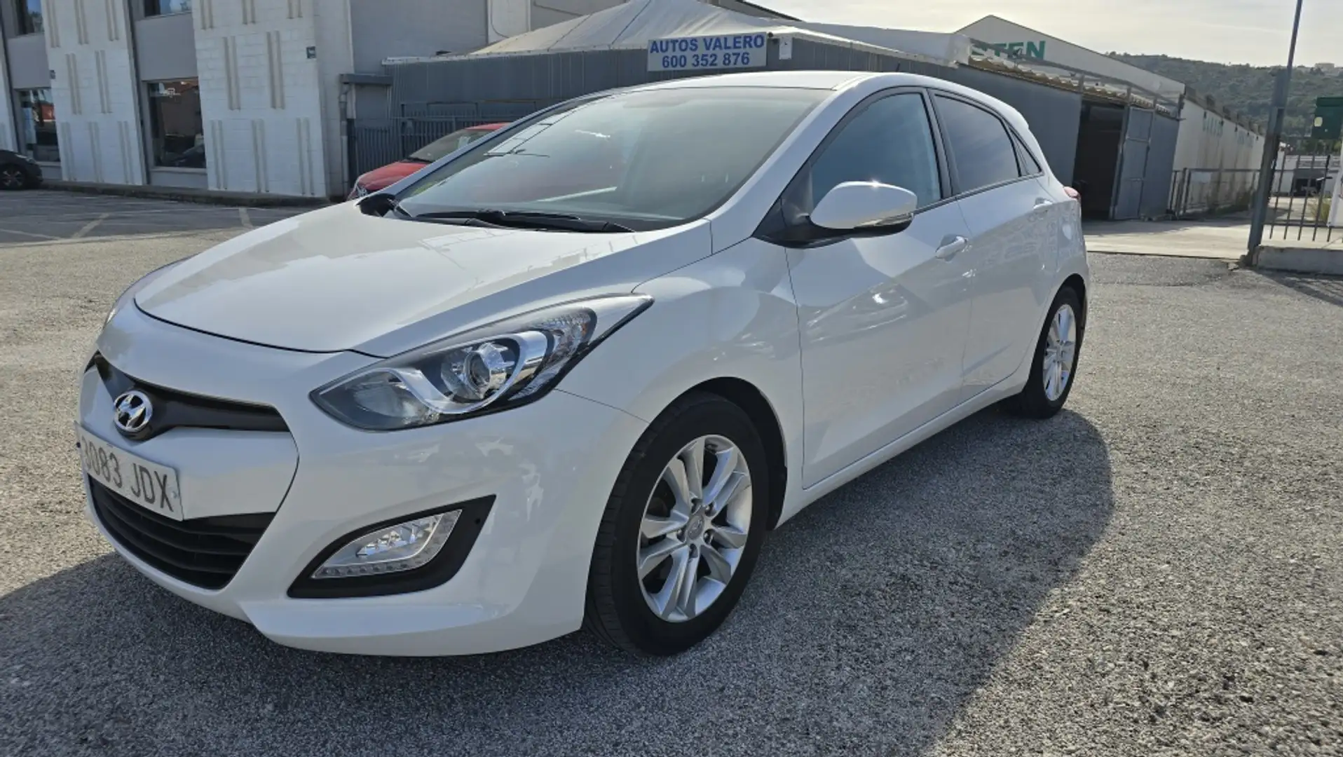 Hyundai i30 1.6CRDi BD Tecno 110 Blanco - 2