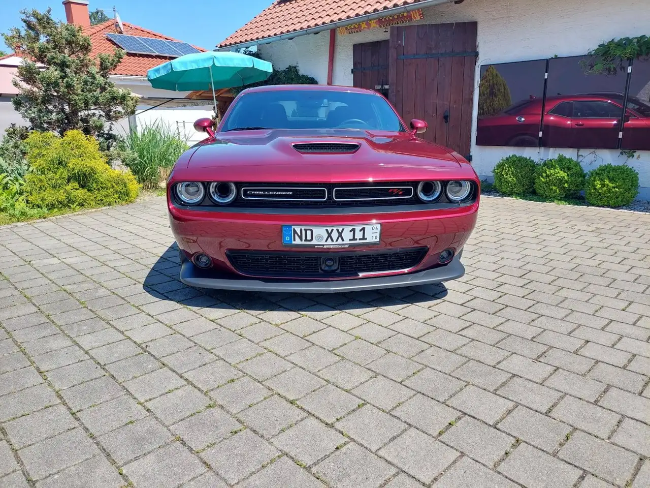 Dodge Challenger 2023 — фото 8