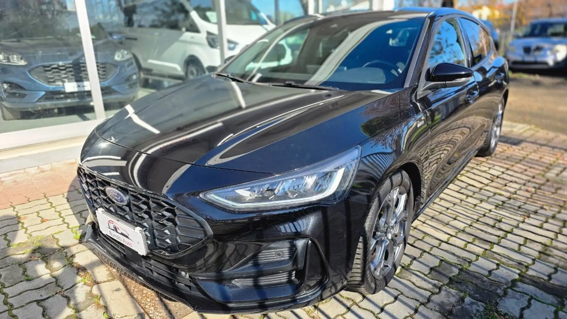 Ford Focus 1.5 ecoblue ST-Line 115cv auto Nero - 1