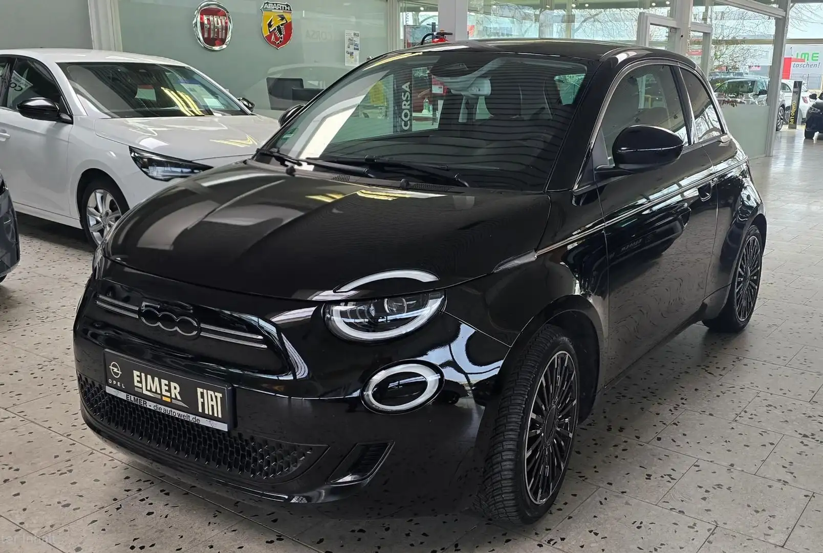 Fiat 500 e Lim. Icon Schwarz - 1