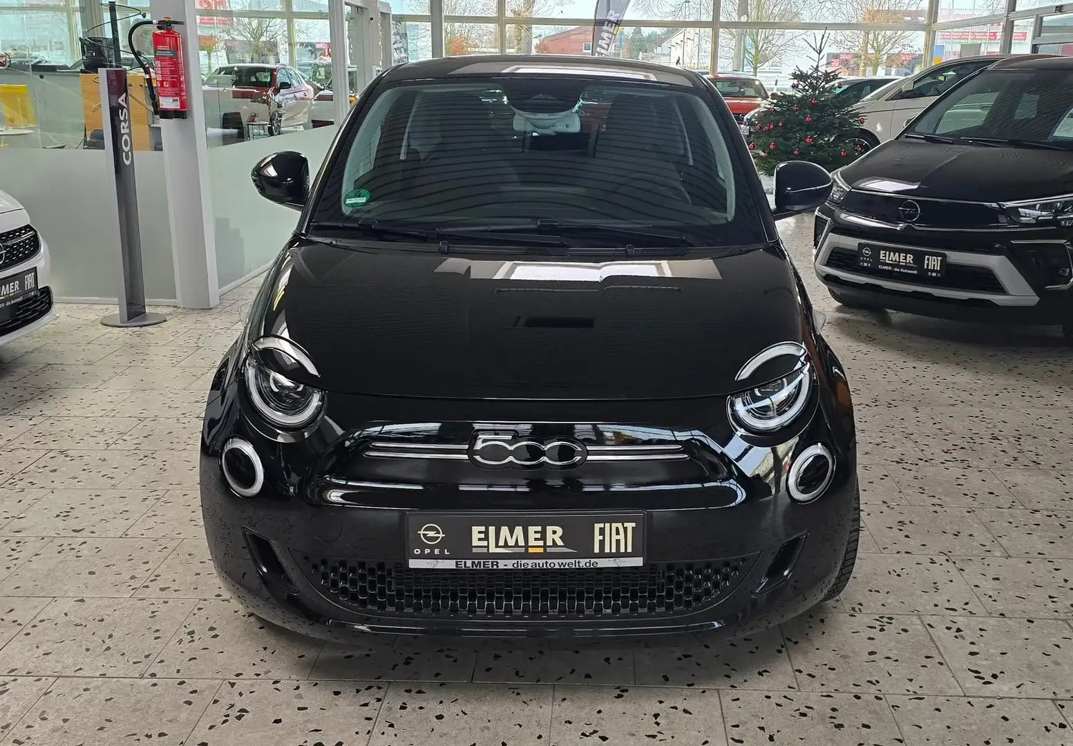 Fiat 500 e Lim. Icon Schwarz - 2