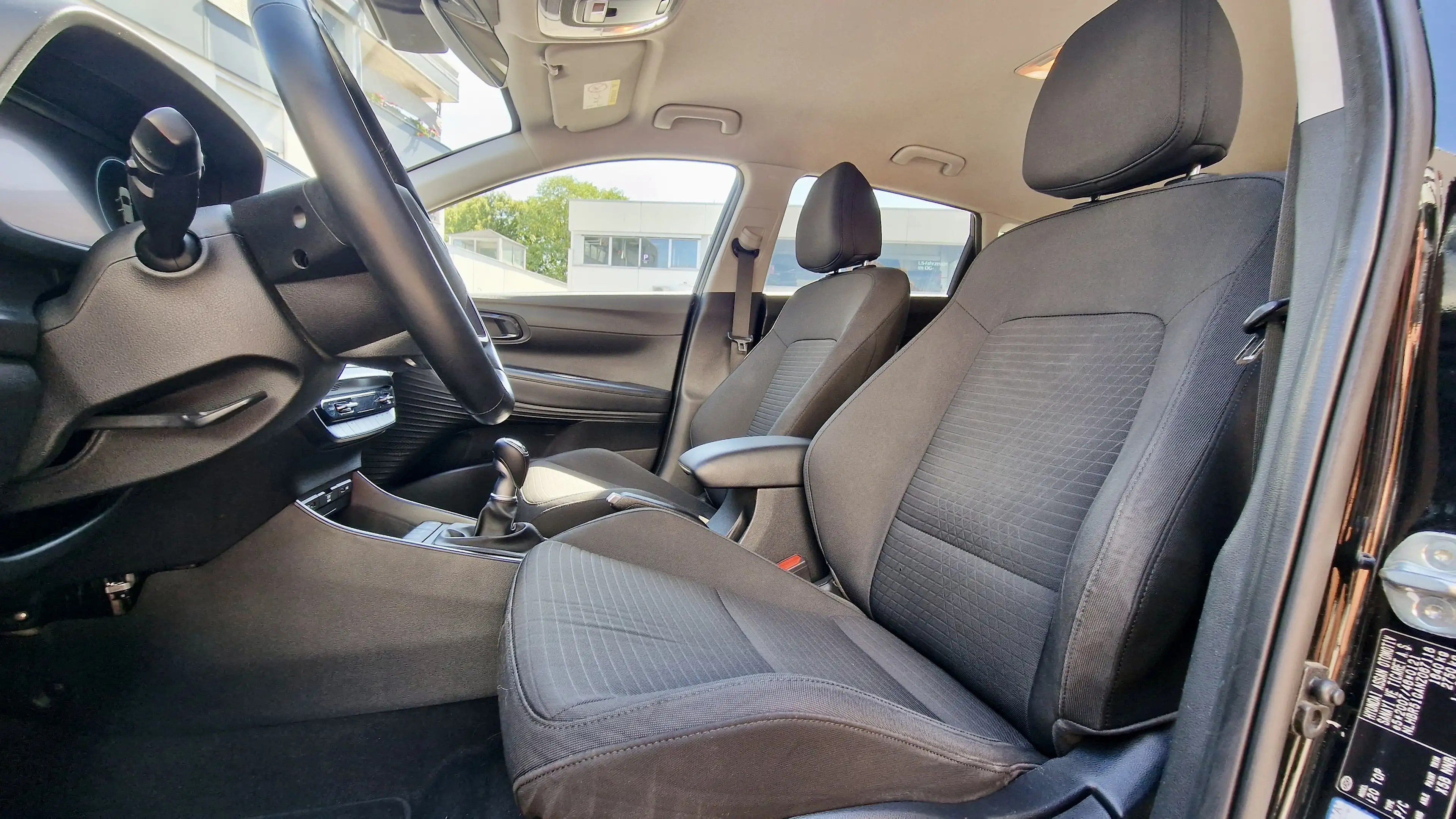 Hyundai i20 Prime Mild-Hybrid/LED_NAVI_ALU_Sitzhz.Vo.+Hi. — photo 9