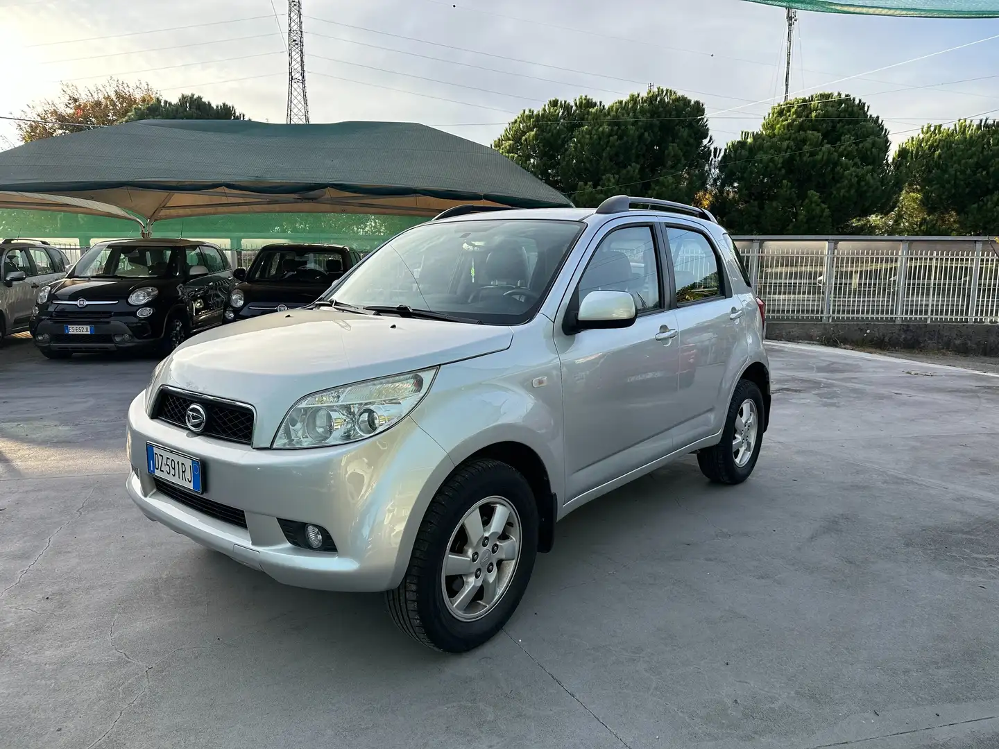 Daihatsu Terios Terios 1.5cc 105cv SXA "OK A NEOPATENTATI" Argento - 1