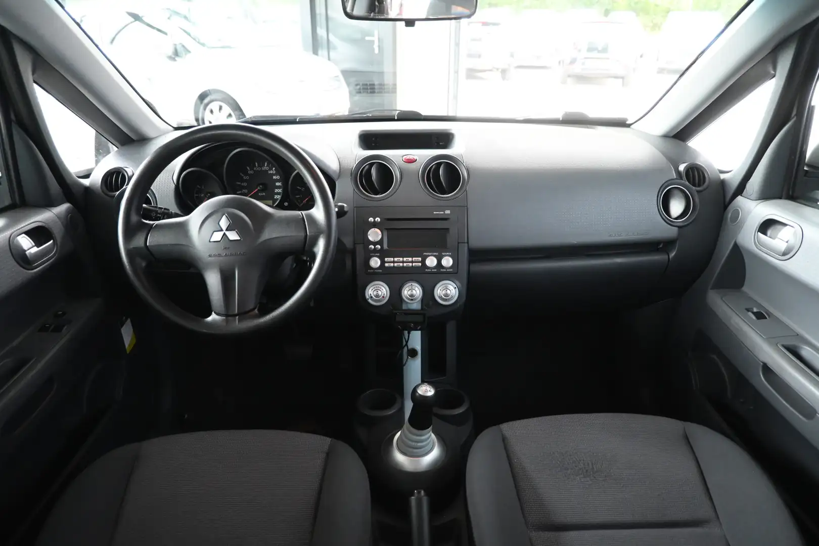 Mitsubishi Colt 1.3 Invite Automaat Airco Goed Onderhouden! Inruil Grijs - 2