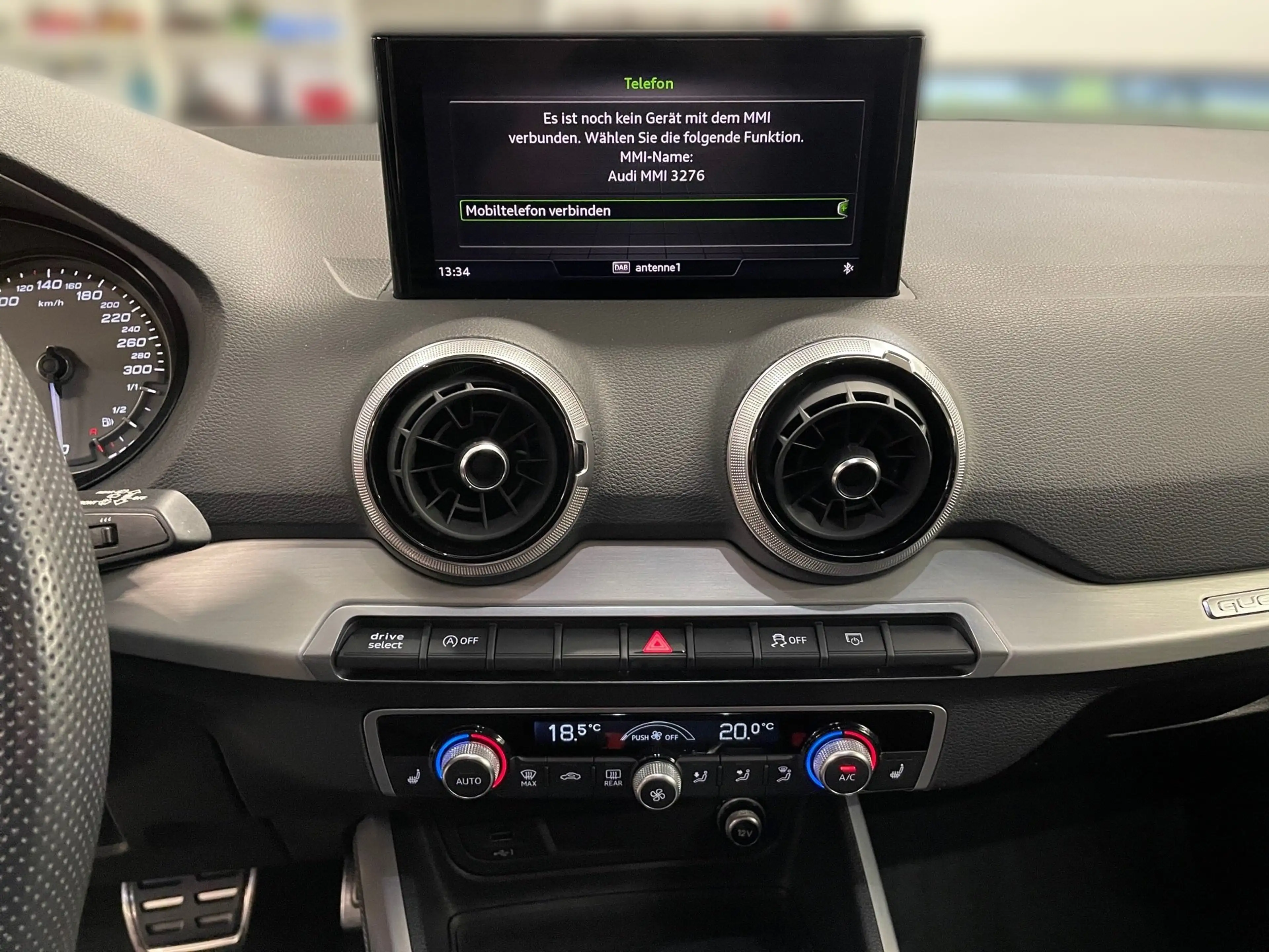 Audi SQ2 2.0 TFSI quattro *SONOS*LED*PDC* — photo 12