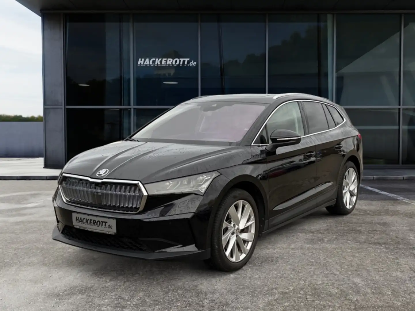 Skoda Enyaq ecoSuite 80 82 kWh Pano ACC AHK Navi Rückfahrk. Schwarz - 1