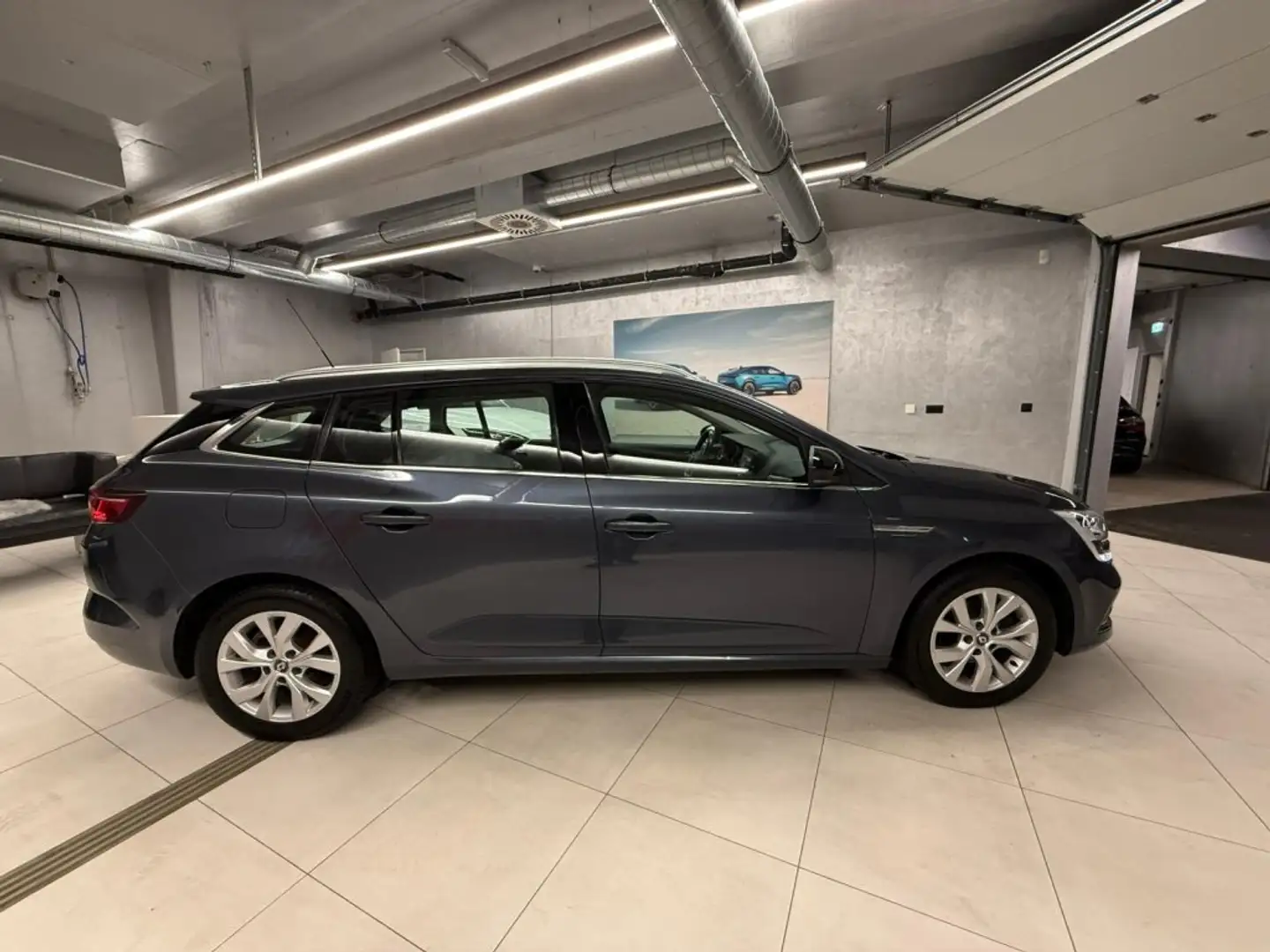 Renault Megane Grandtour Limited TCe 100 PF Gris - 2