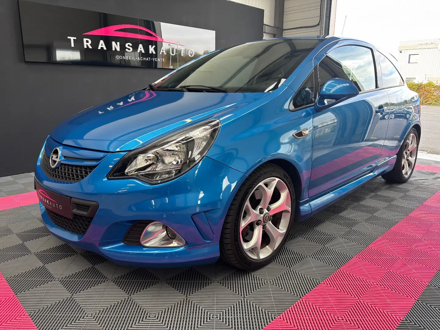 Opel Corsa OPC Blau - 1