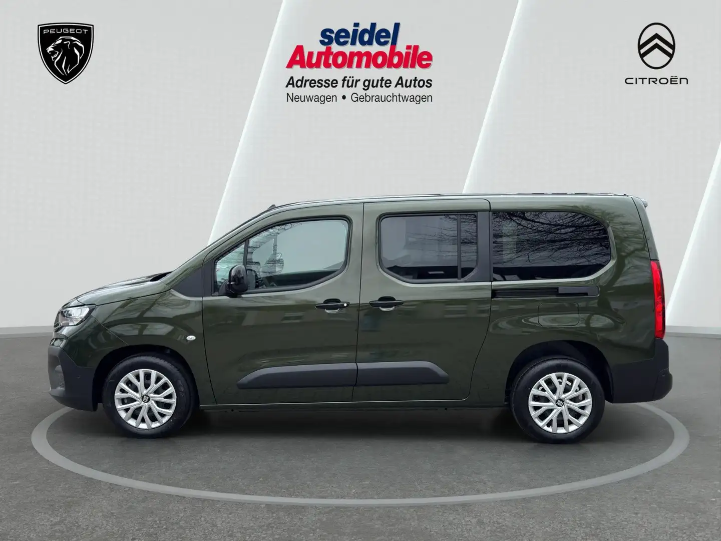 Fiat Doblo L2 Maxi M1 Automatik 96 KW Diesel 7 Sitzer Verde - 2