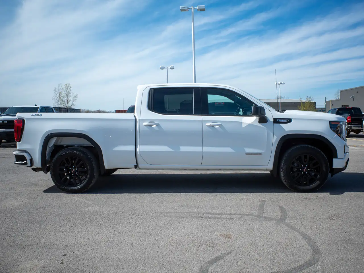 GMC Sierra 1500 снимка GMC Sierra 1500